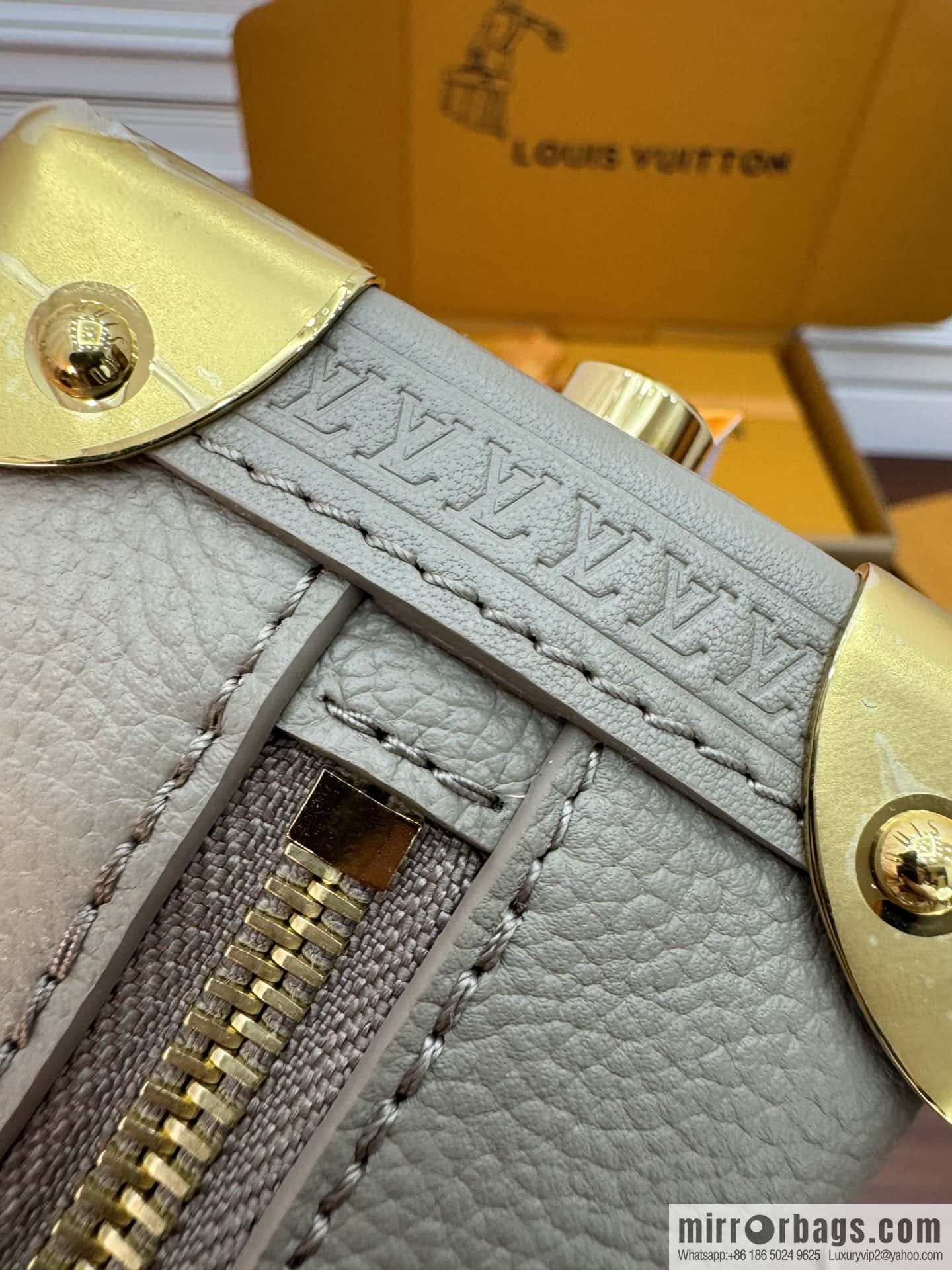 LV M25072 Side Trunk MM