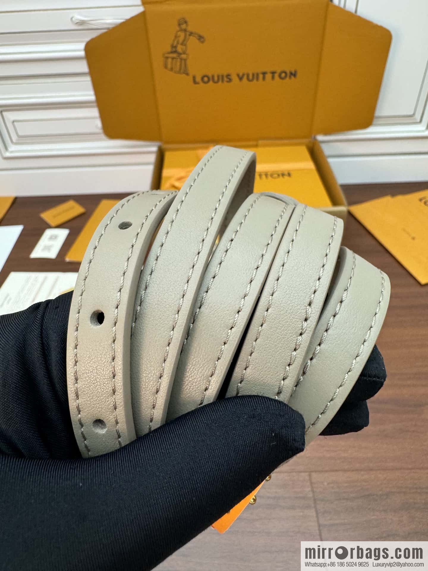 LV M25072 Side Trunk MM