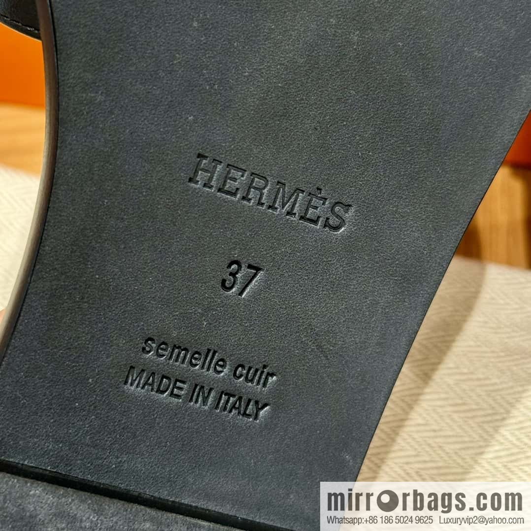 Hermès 183Kelly tow sandals /Giulia black/CK89/Noir/Himalaya/Lizard primary color calfskin with Lizard strip/Calfskin/Lizard/🦎
