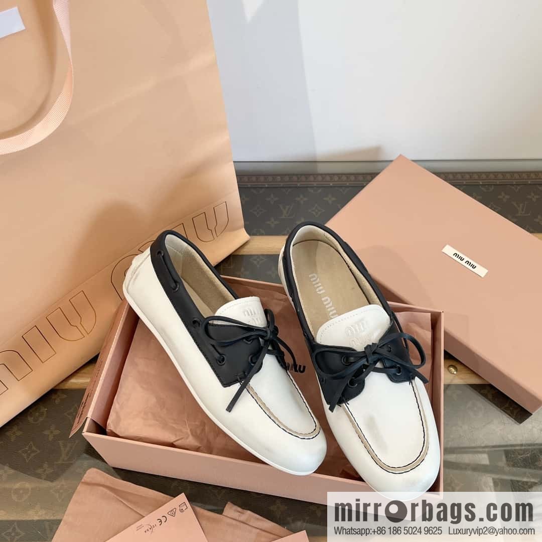 𝐌𝐢𝐮𝐌𝐢𝐮|| Miu Miu Bow Lace Up Sailing Flat Loafers
