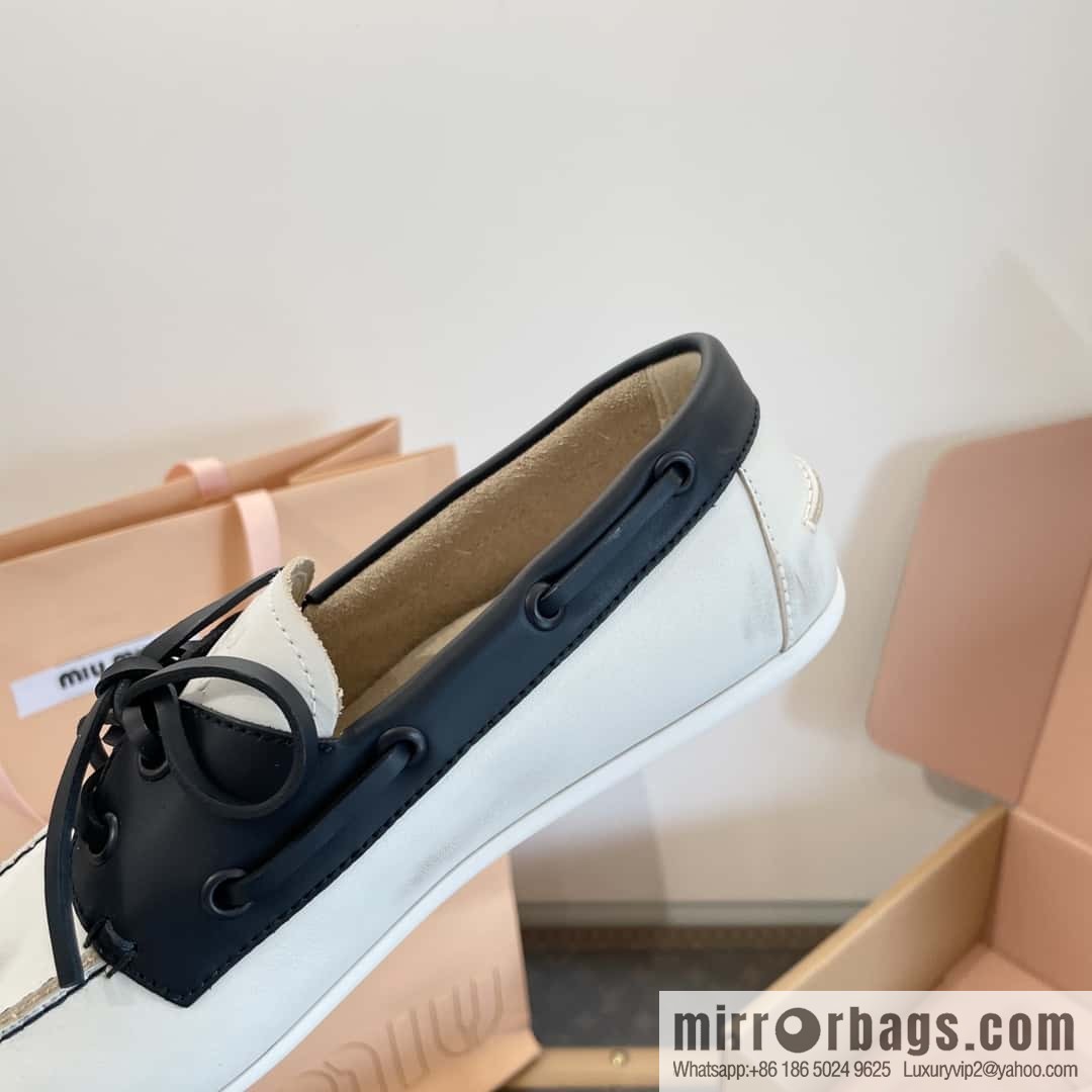 𝐌𝐢𝐮𝐌𝐢𝐮|| Miu Miu Bow Lace Up Sailing Flat Loafers