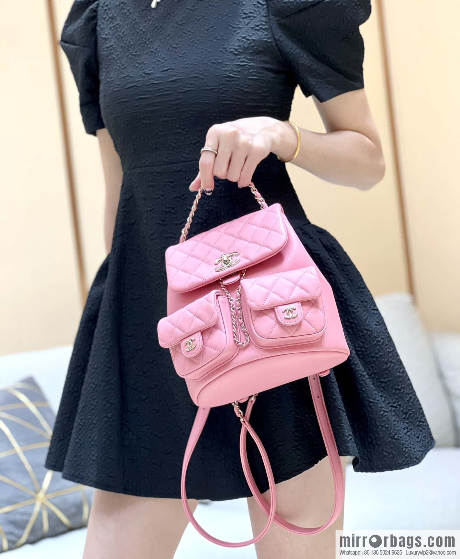 CHANEL 23P super hot frog double backpack AS3860 plain weave pink