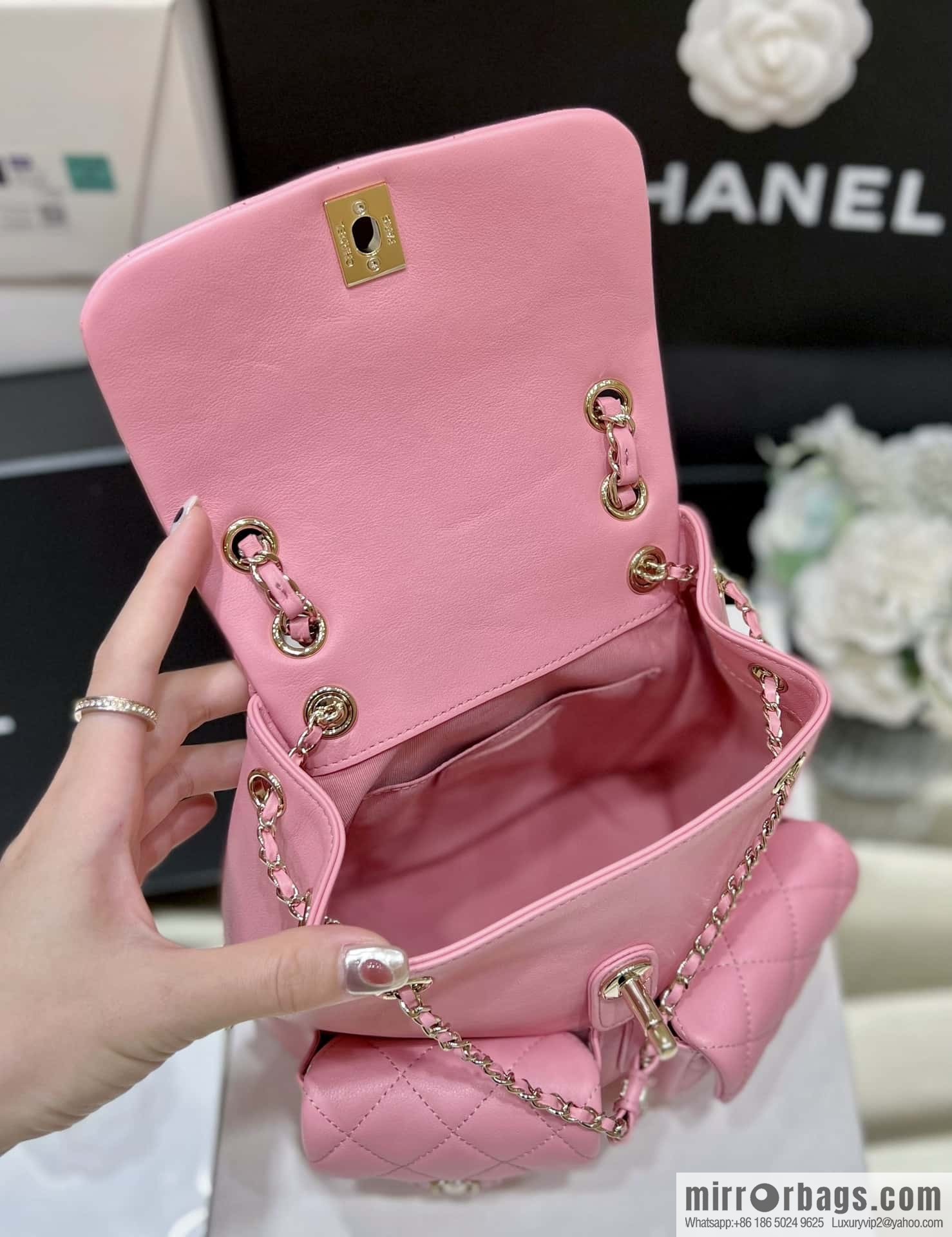 CHANEL 23P super hot frog double backpack AS3860 plain weave pink