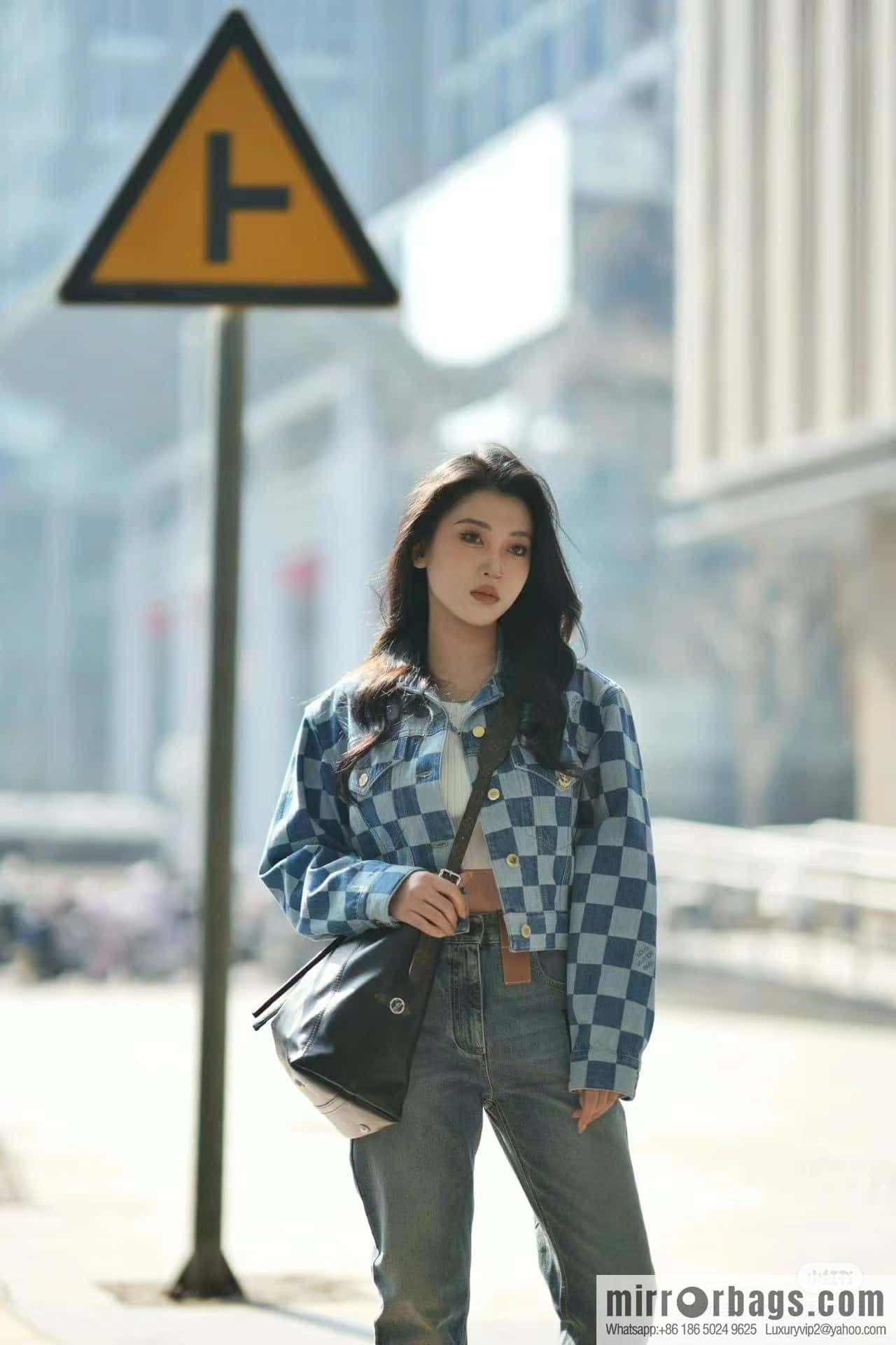 LV M25143 CarryAll MM