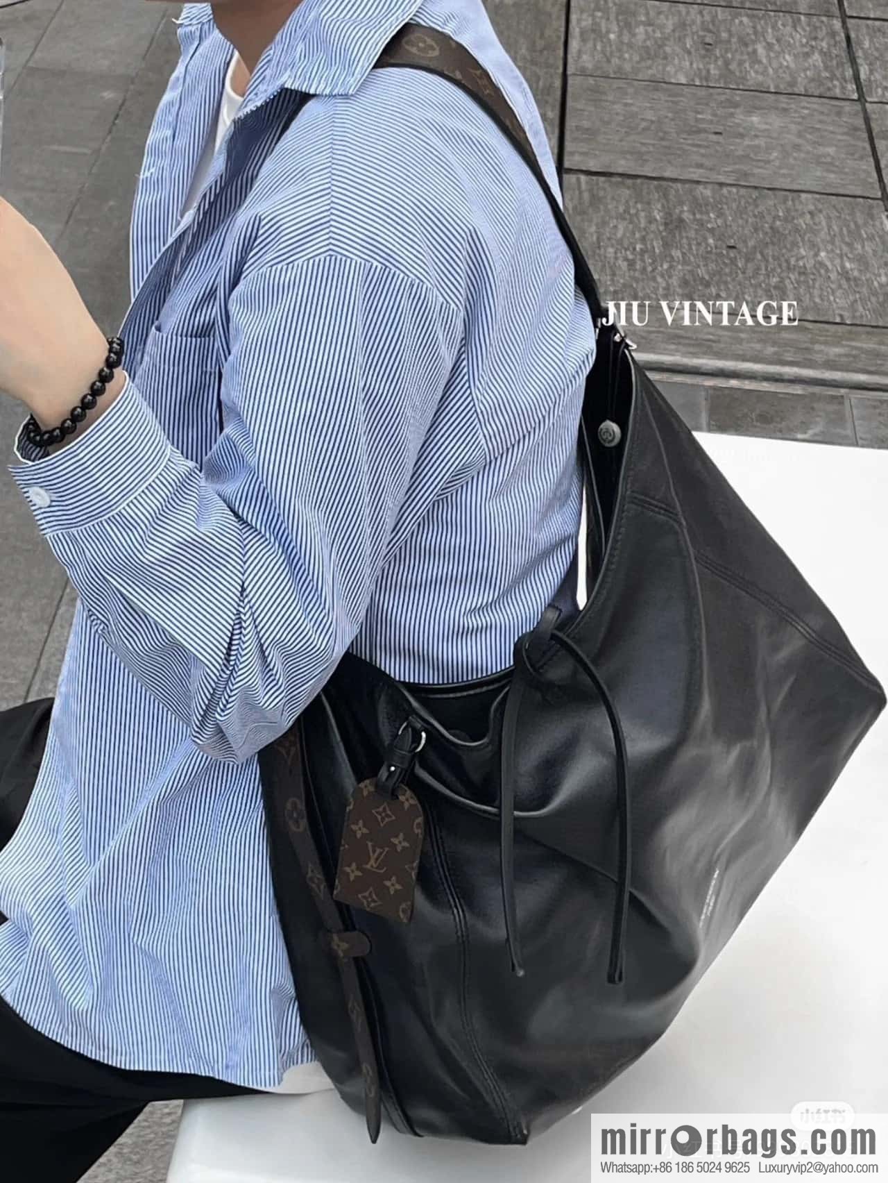 LV M25143 CarryAll MM