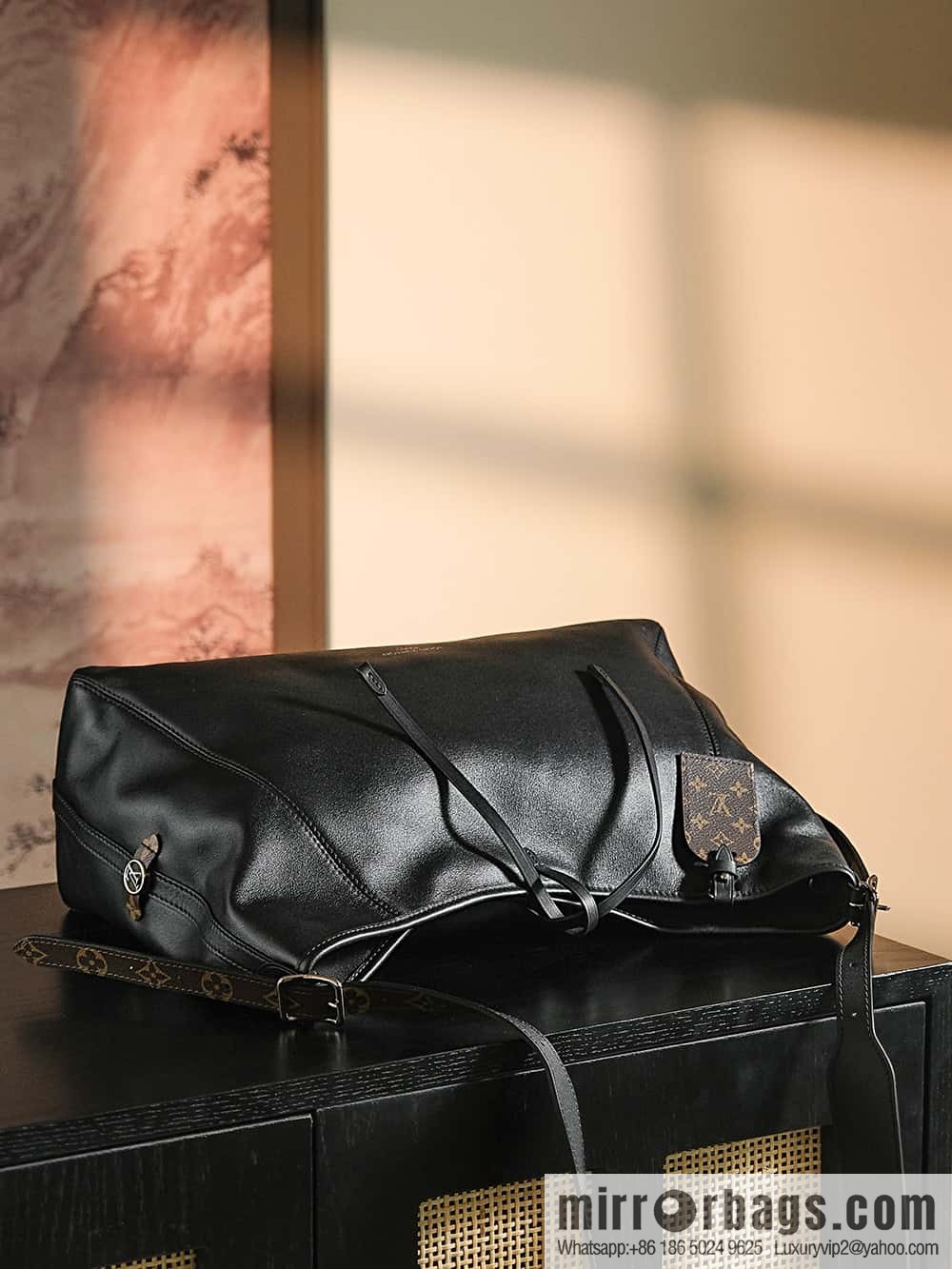 LV M25143 CarryAll MM