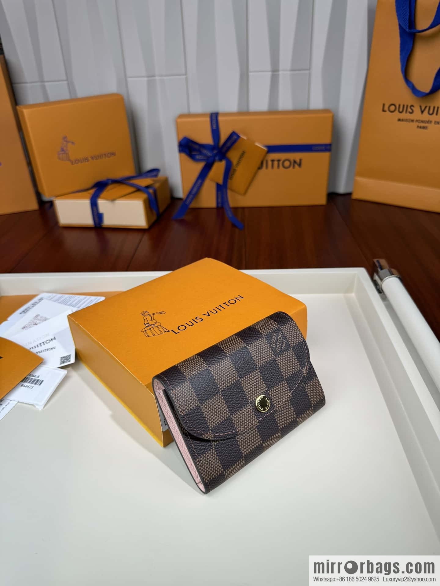 LV N64423 Premium