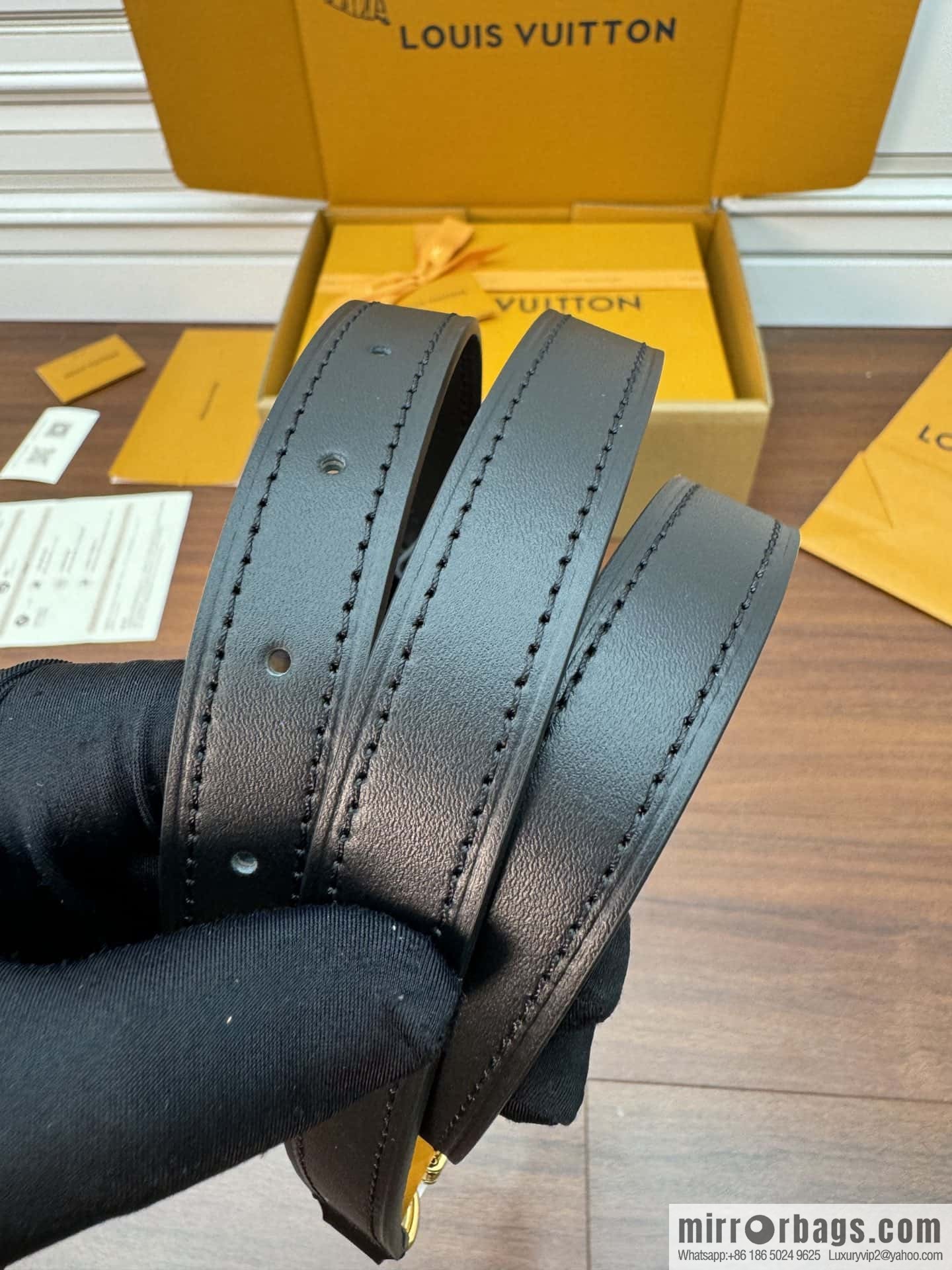 LV M83480 CANOE handbag