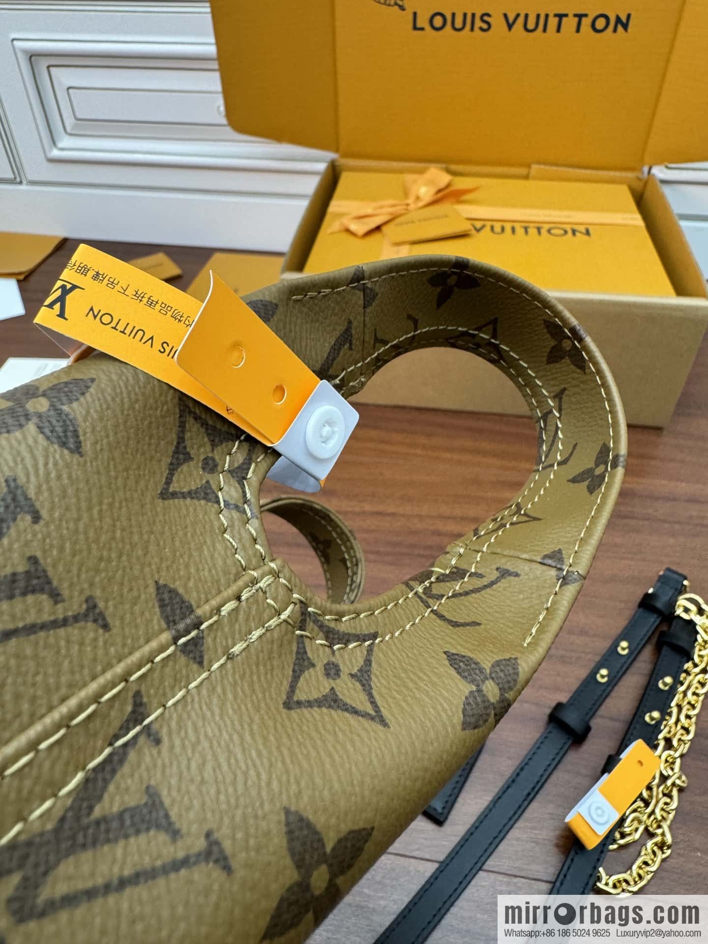 LV M46816 ATLANTIS BB handbag