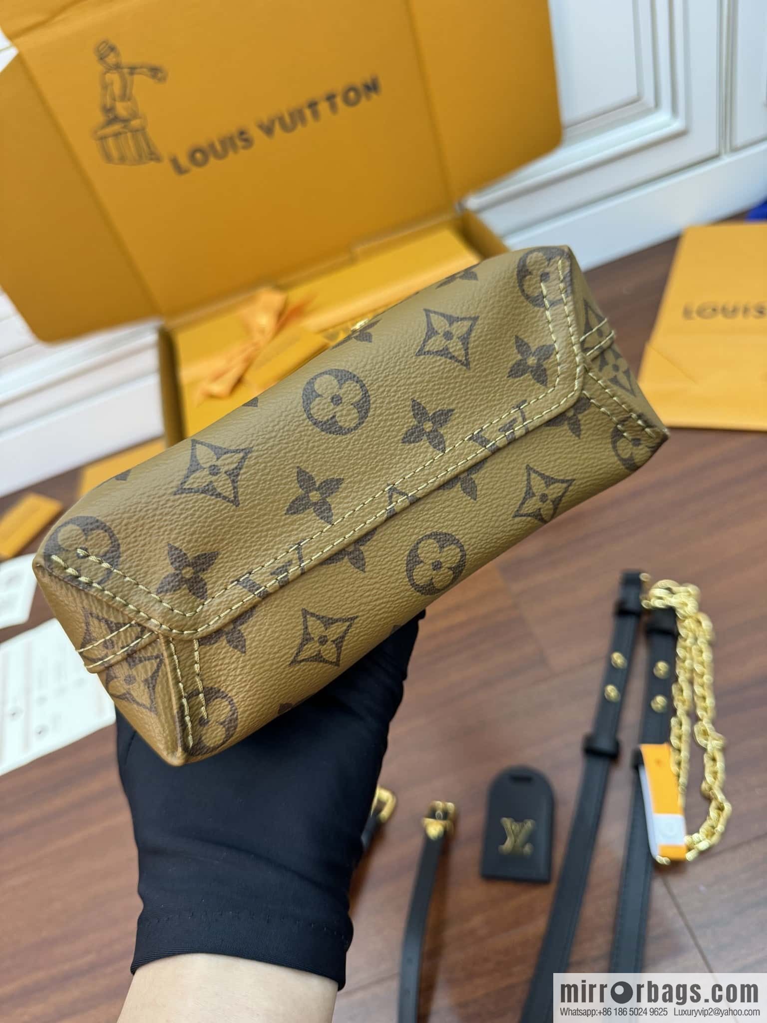 LV M46816 ATLANTIS BB handbag