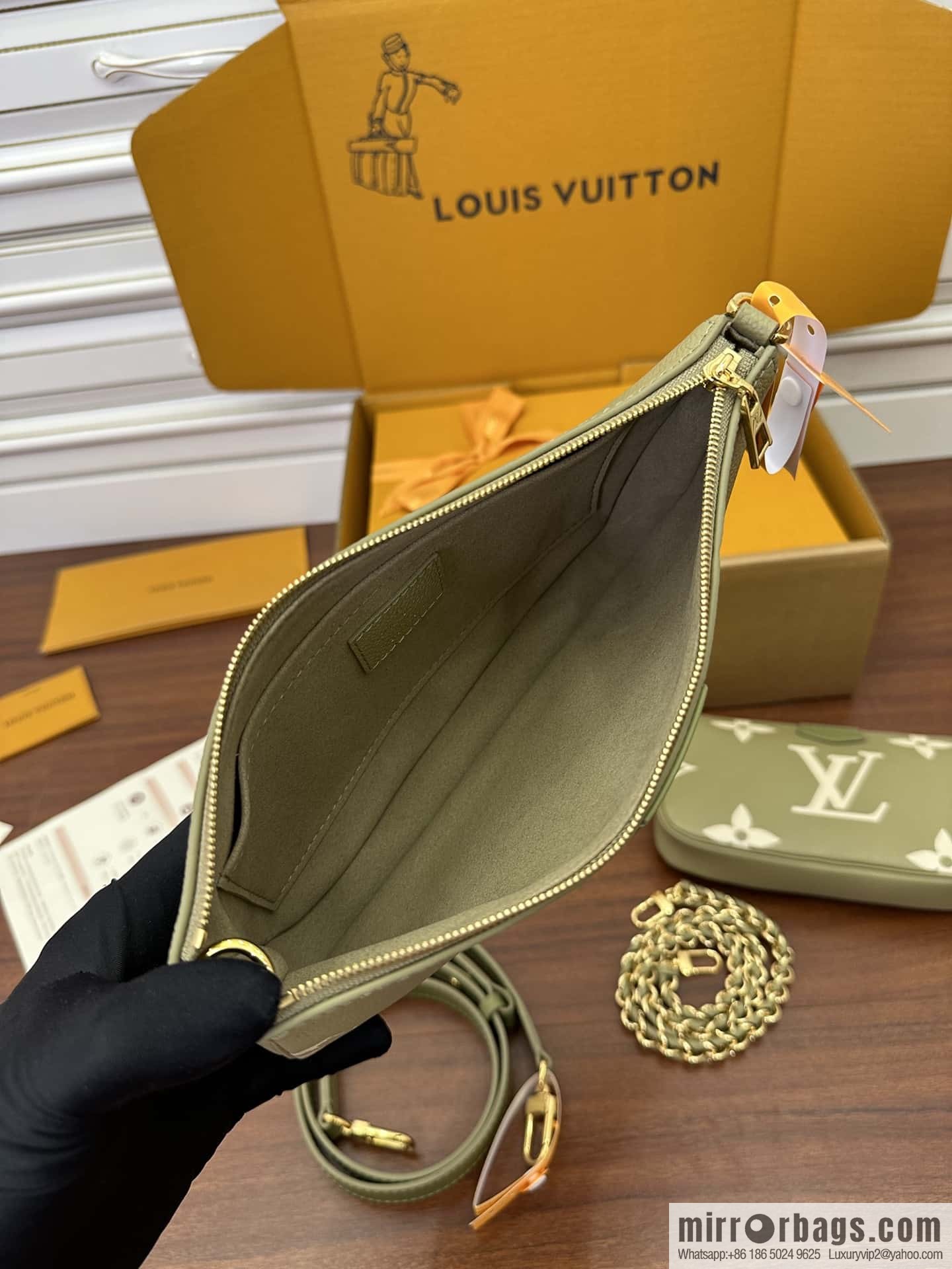 LV M22670 MULTI POCHETTE ACCESSOIRES BAG