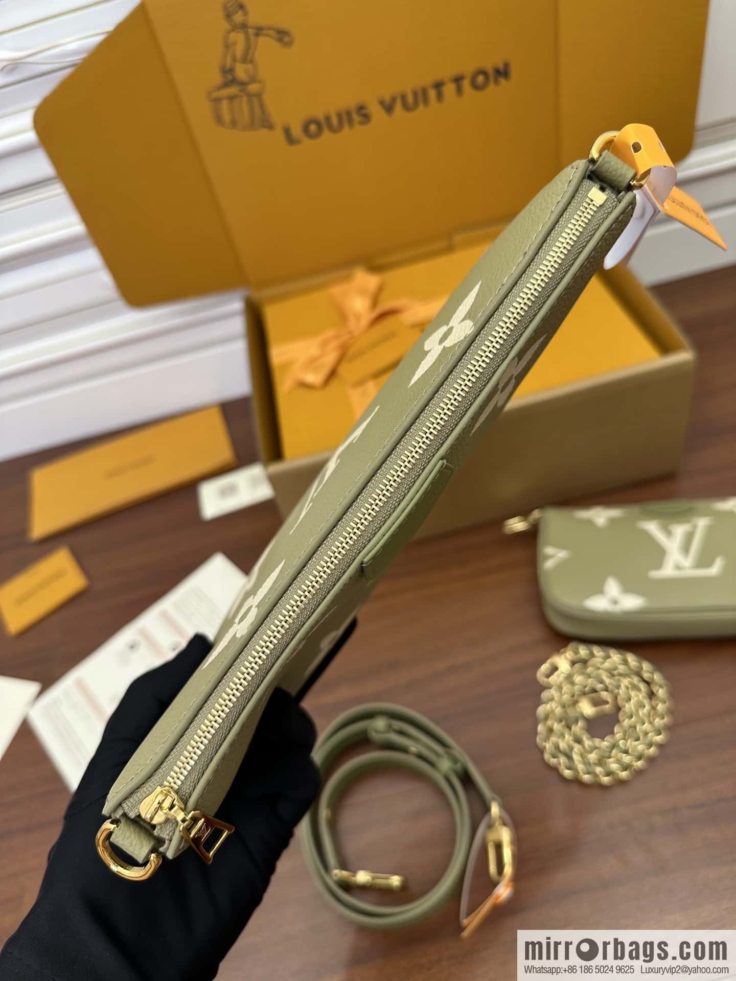 LV M22670 MULTI POCHETTE ACCESSOIRES BAG