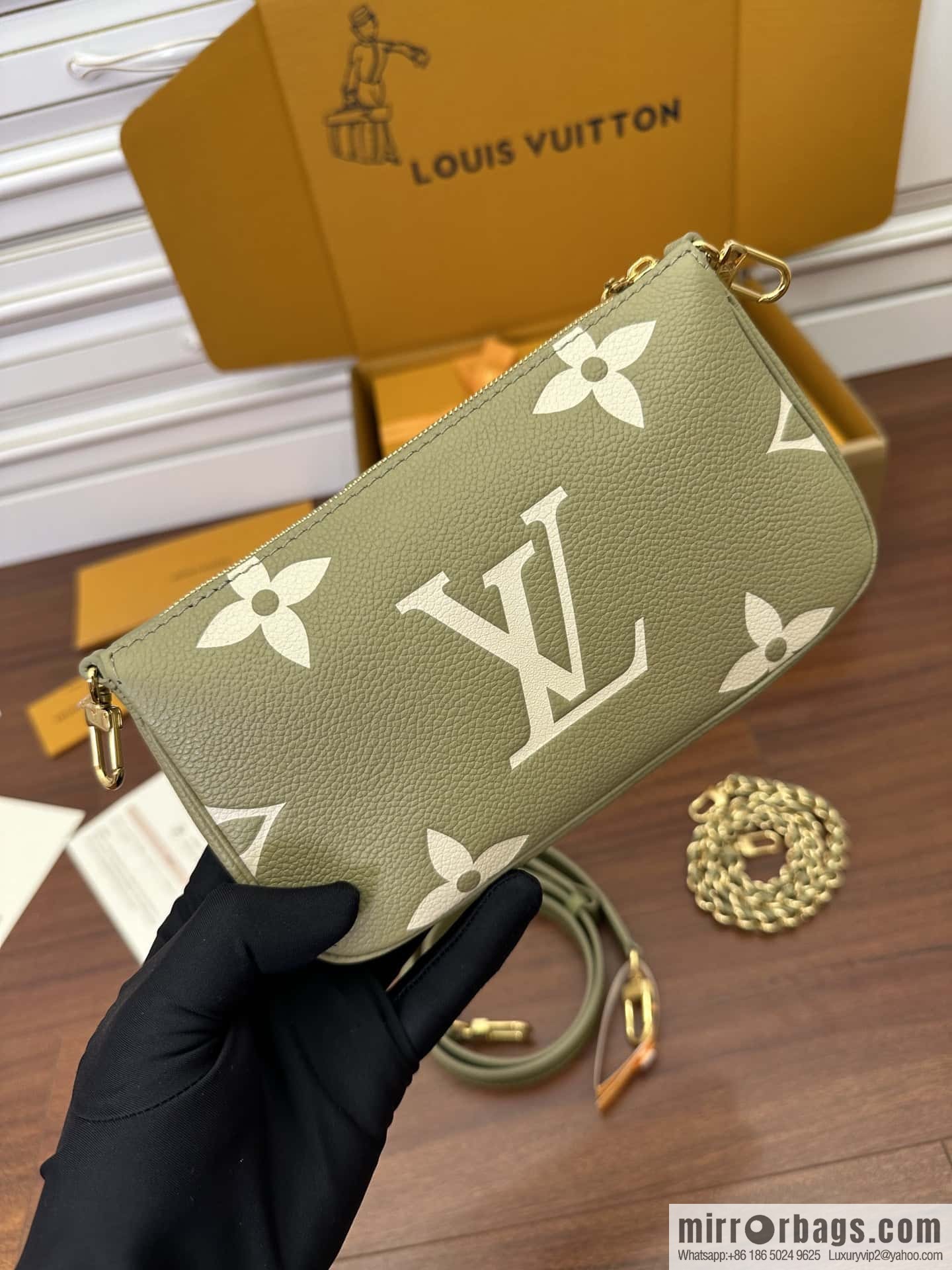 LV M22670 MULTI POCHETTE ACCESSOIRES BAG