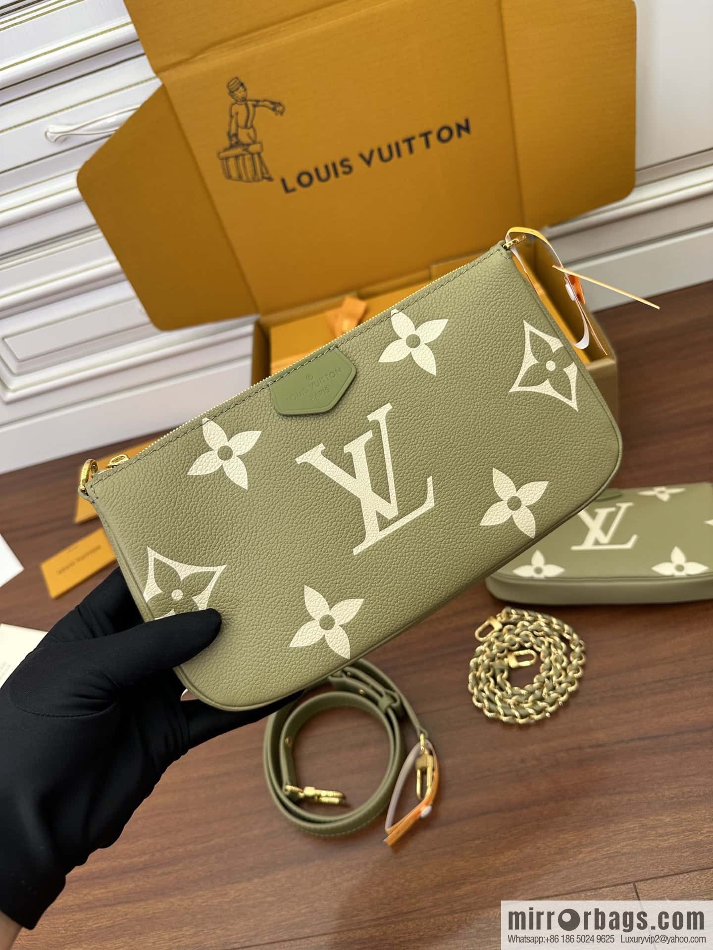 LV M22670 MULTI POCHETTE ACCESSOIRES BAG