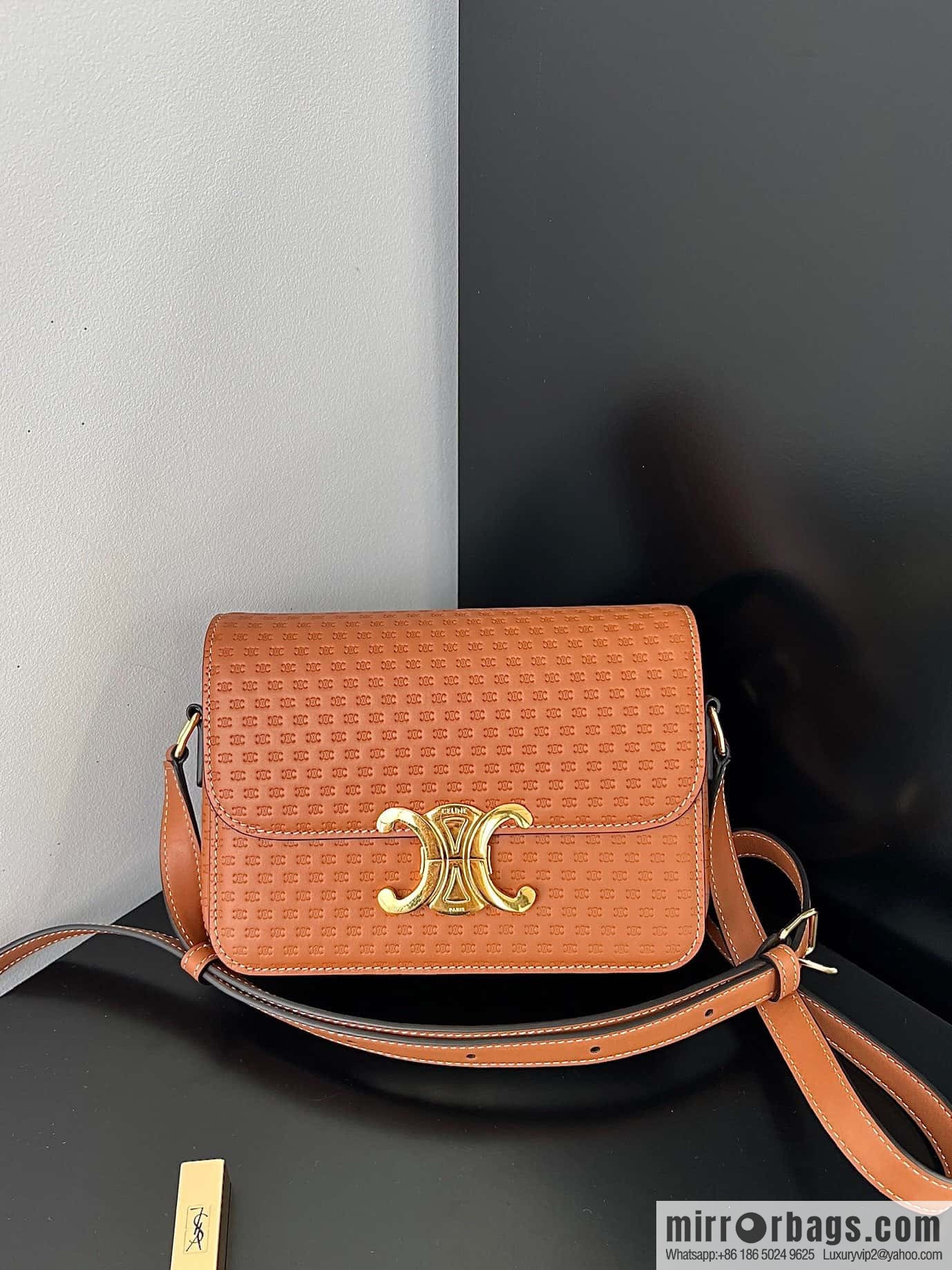 CELINE TEEN TRIOMPHE 188423