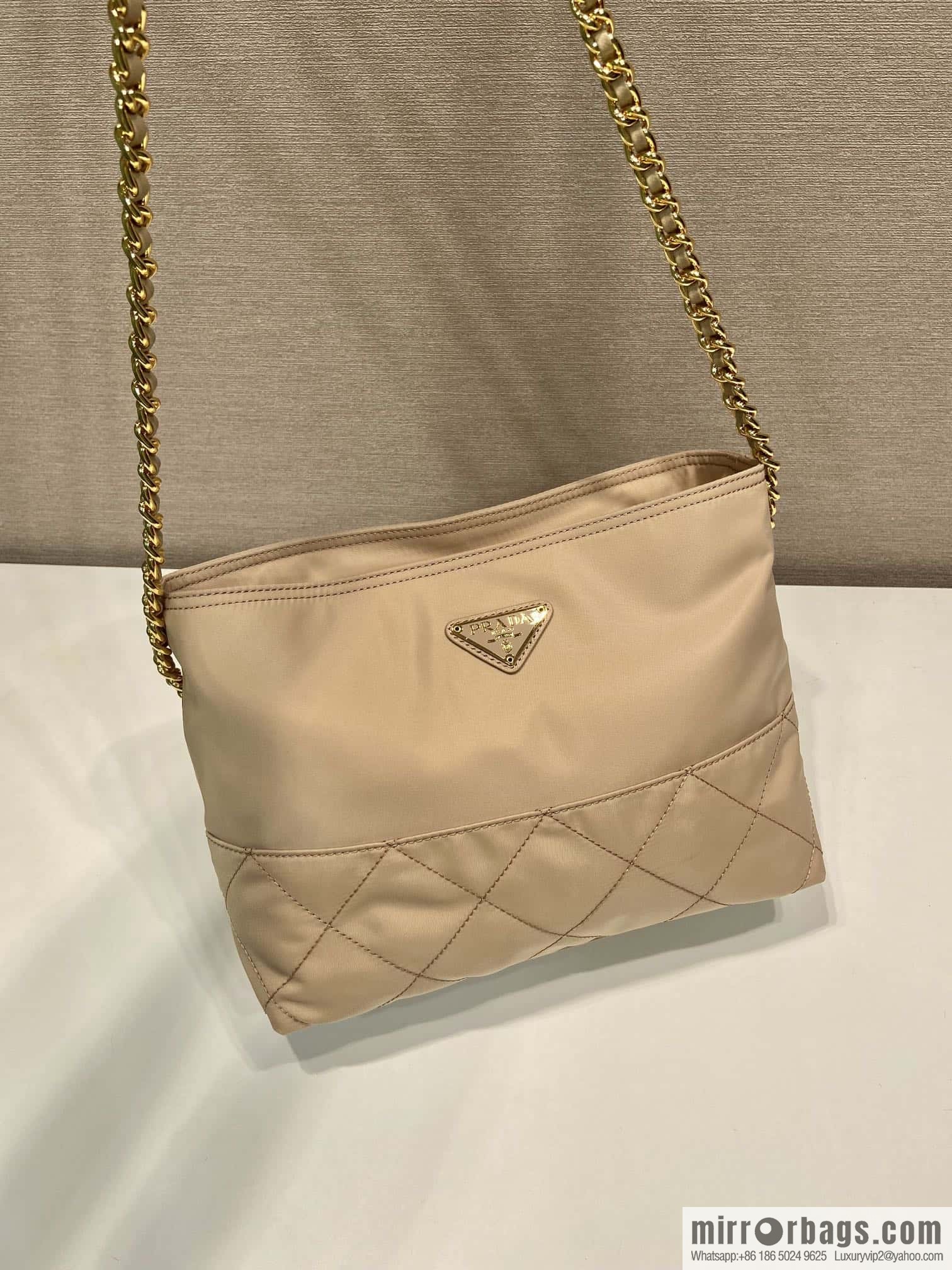 PRADA 🎉 crossbody bag 🎉🎉🎉 1BD645 apricot