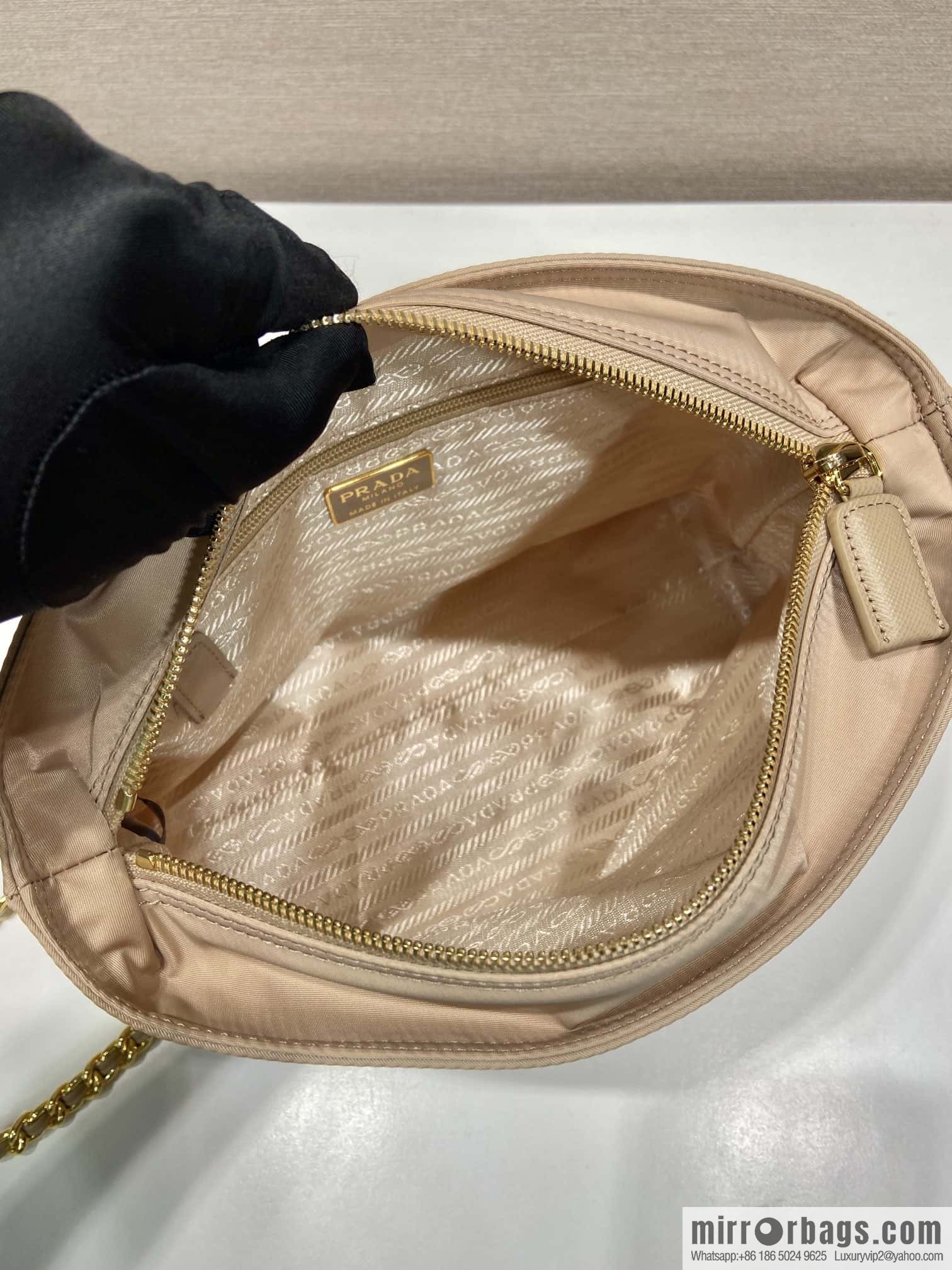 PRADA 🎉 crossbody bag 🎉🎉🎉 1BD645 apricot
