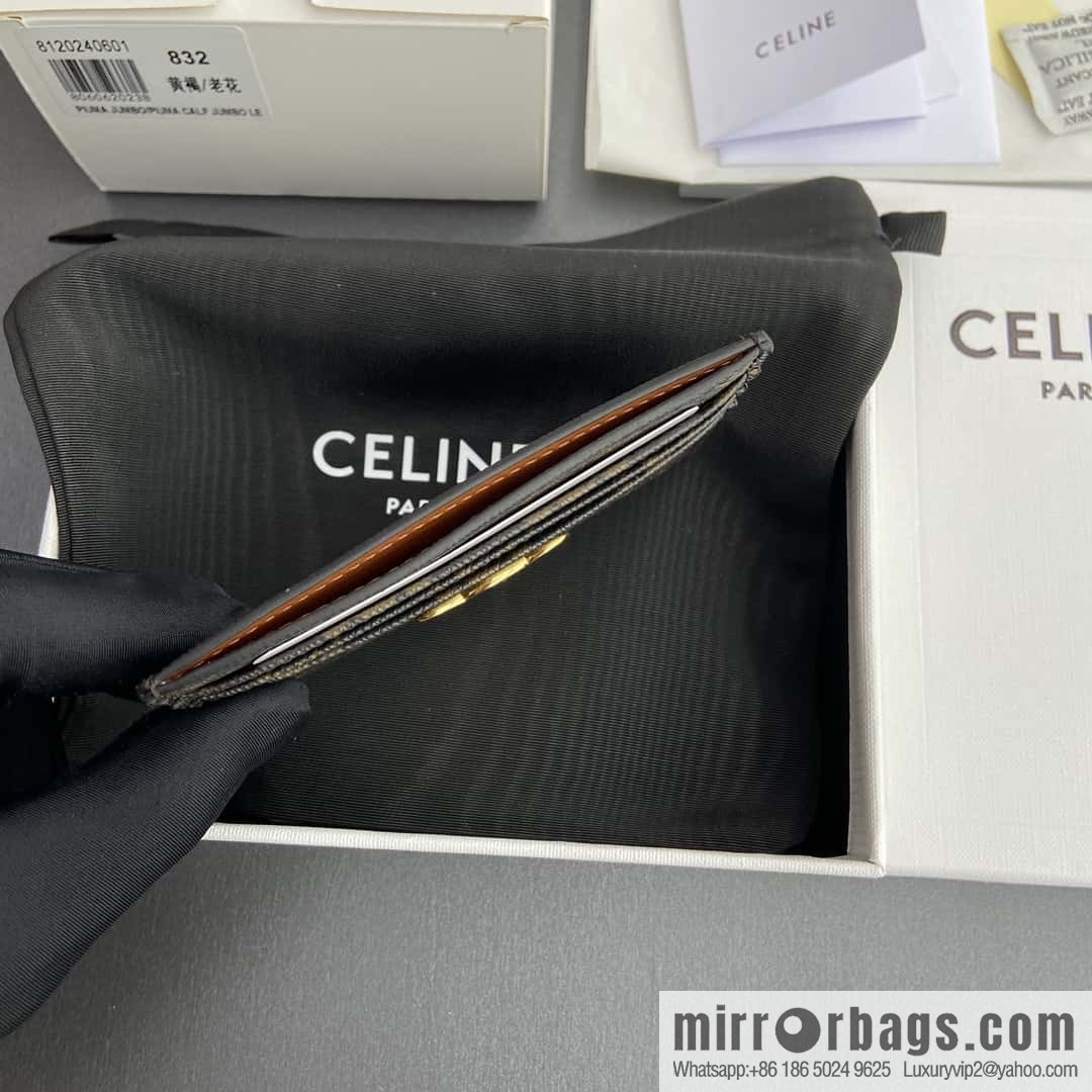 CELINE TRIOMPHE logo printed card holder 10L832CQH.04LU833