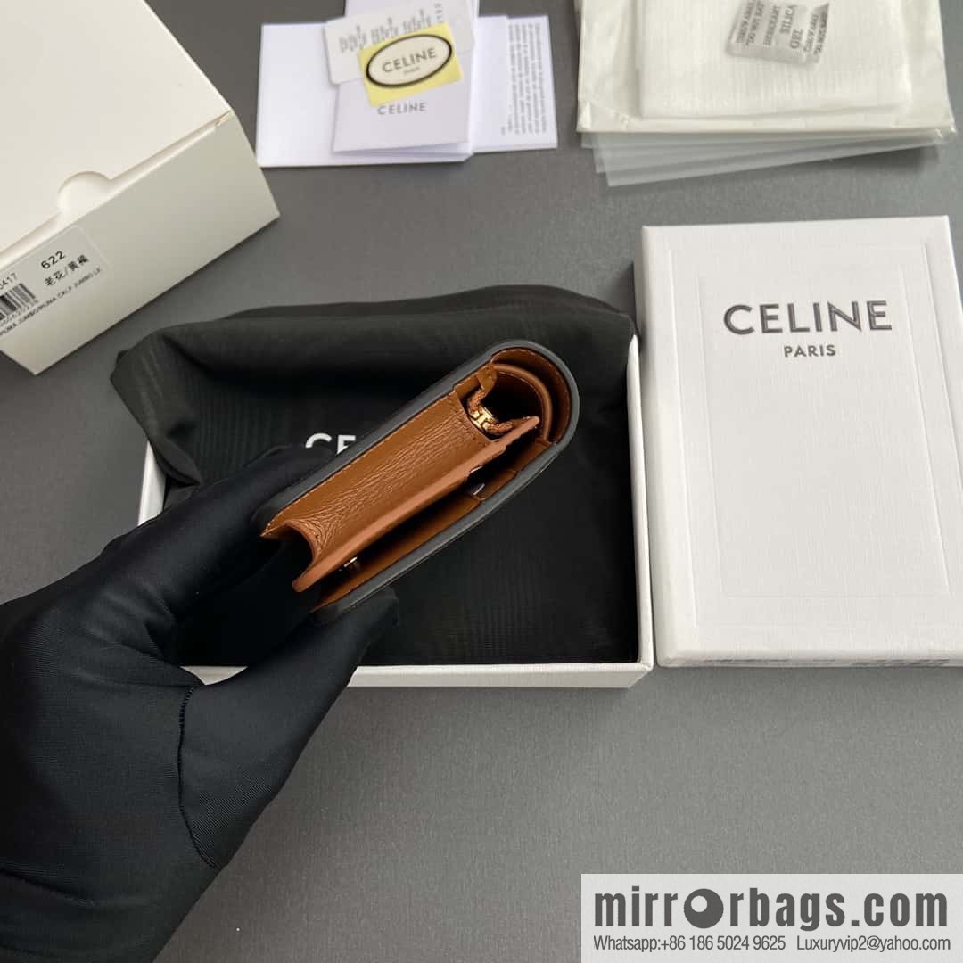 CELINE TRIOMPHE logo printed short wallet 10K623DPV.38NO 622