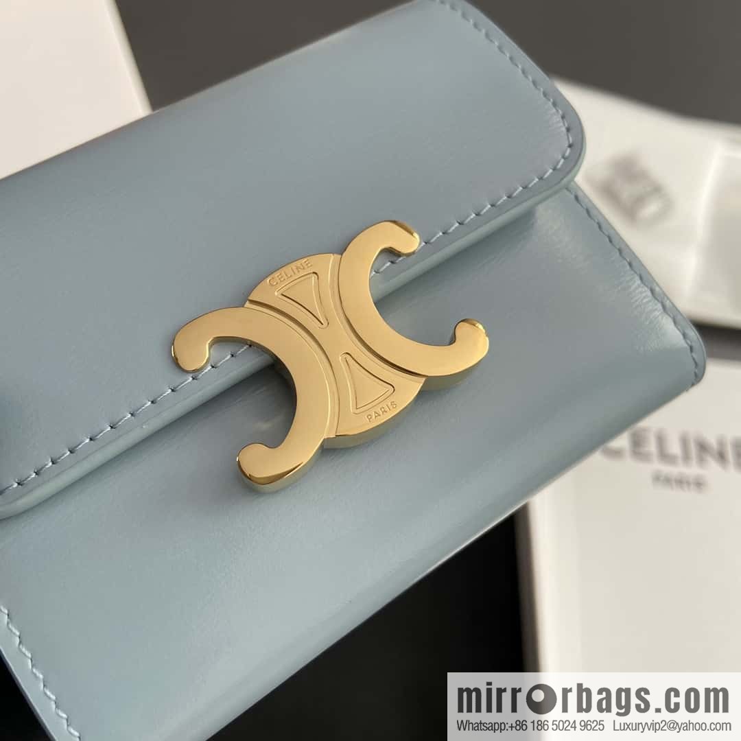 Celine TRIOMPHE glossy leather (fabric) short wallet 10l653DS3.04LU652
