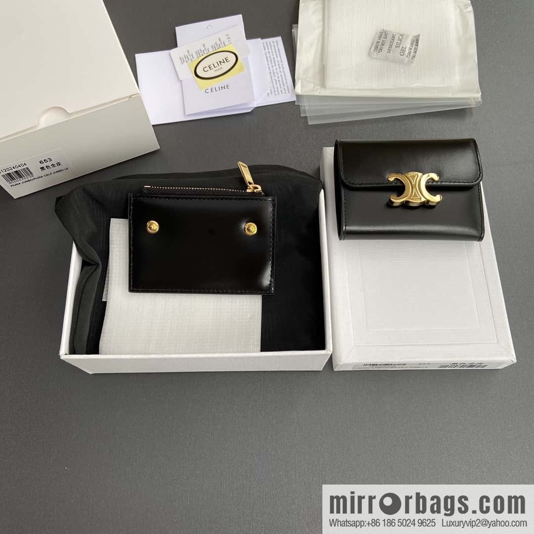 Celine TRIOMPHE glossy leather (fabric) short wallet 10l653DS3.04LU652
