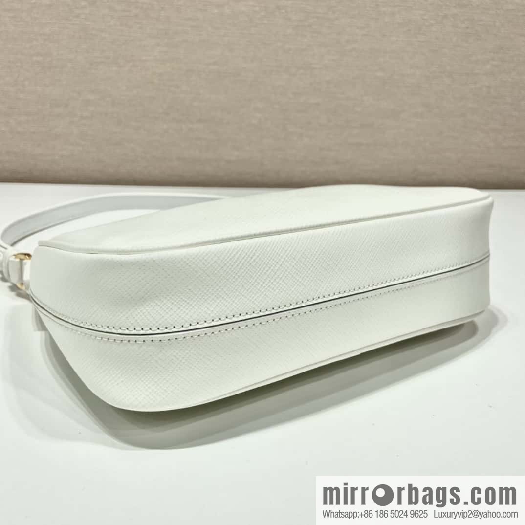 PRDAD 1BC204B Hand carry/armpit bag/crossbody bag