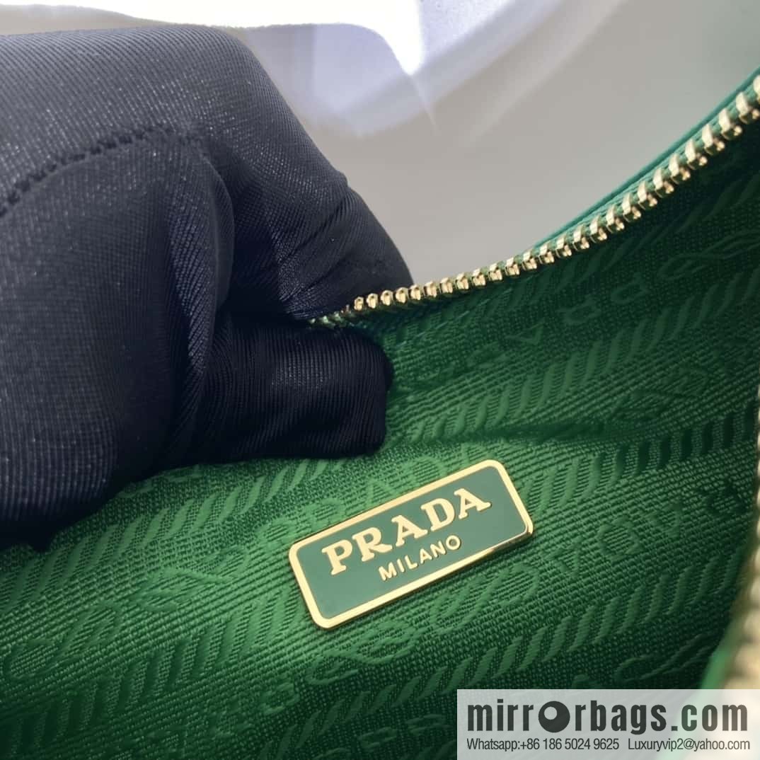 Prada 1BC204B Hand carry/armpit bag/crossbody bag