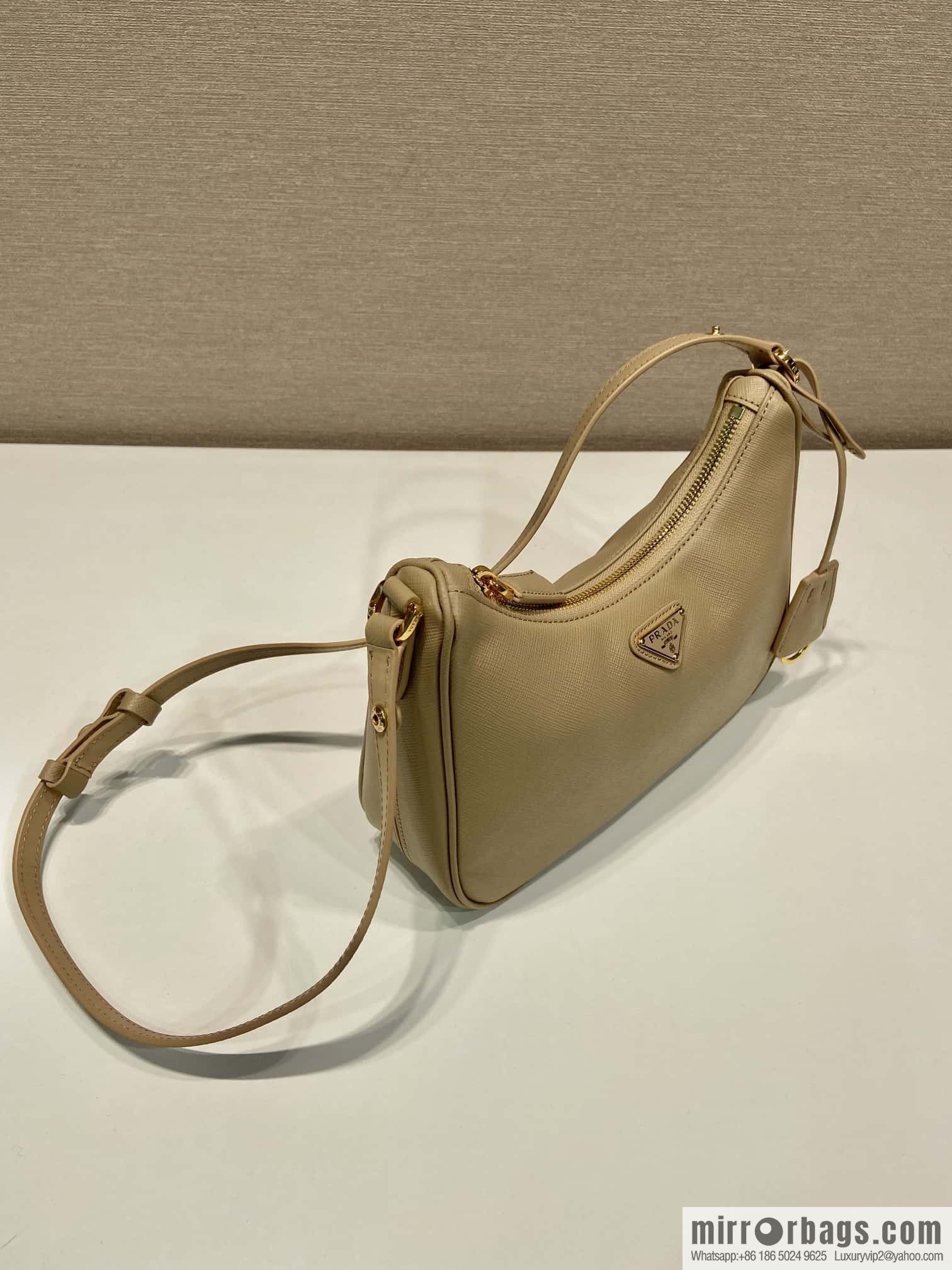 Prada 1BC204B Hand carry/armpit bag/crossbody bag