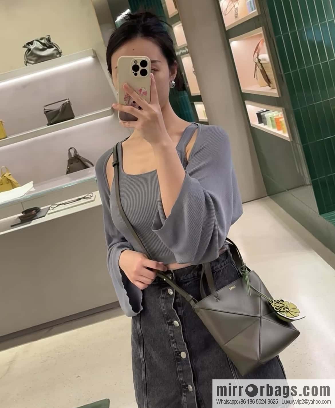 LOEWE puzzle folding series foldable tote bag 0695 dark green