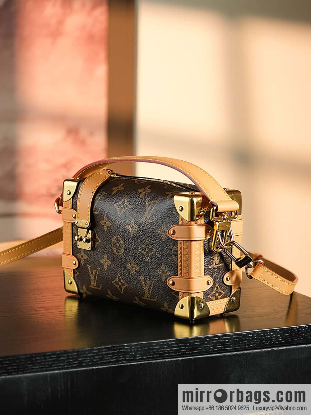 LV πΊπ°π«π¬ π»πΉπΌπ΅π² S #M46815