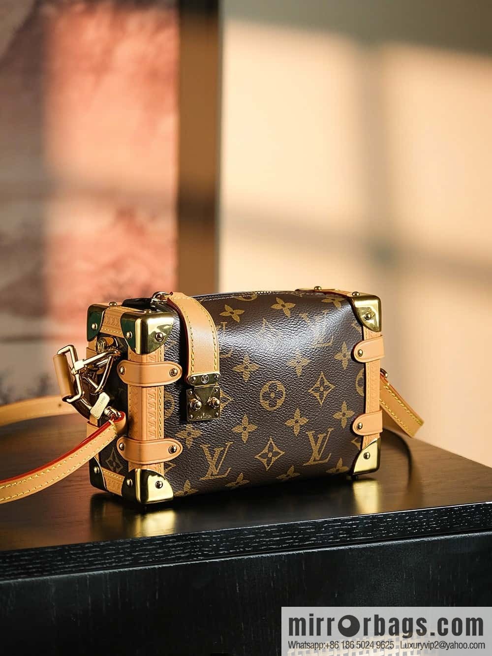 LV πΊπ°π«π¬ π»πΉπΌπ΅π² S #M46815