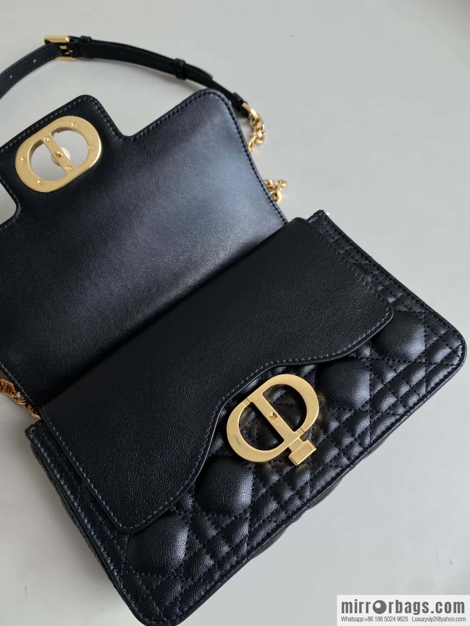 𝗗𝗜𝗢𝗥 𝗝𝗼𝗹𝗶𝗲 𝗕𝗮𝗴 handbag