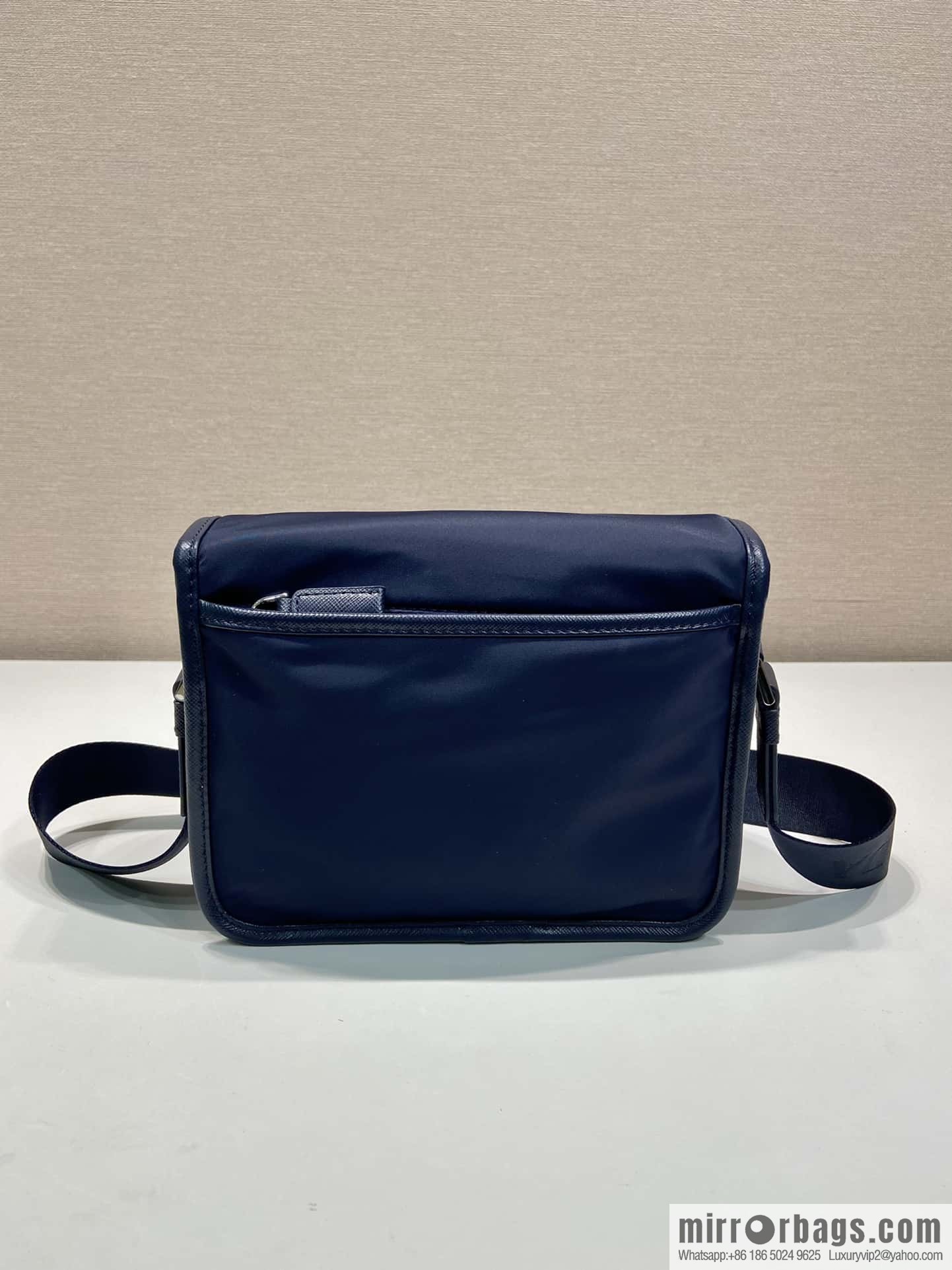 Prada 🎉 new messenger bag 🎉 2VD034