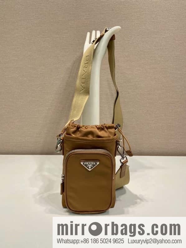 Prada 🎉 new mobile phone case 🎉 2ZH155