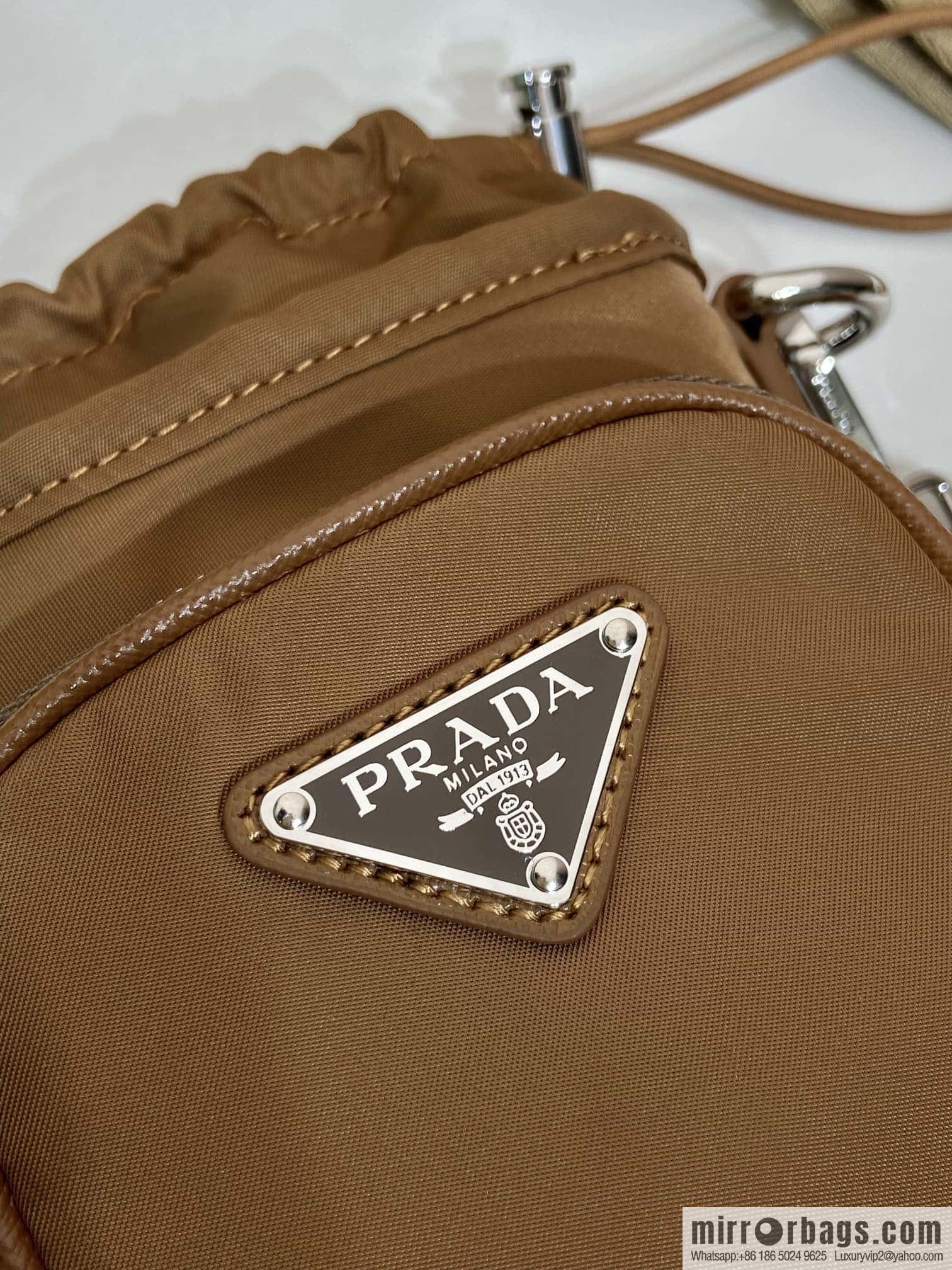 Prada 🎉 new mobile phone case 🎉 2ZH155
