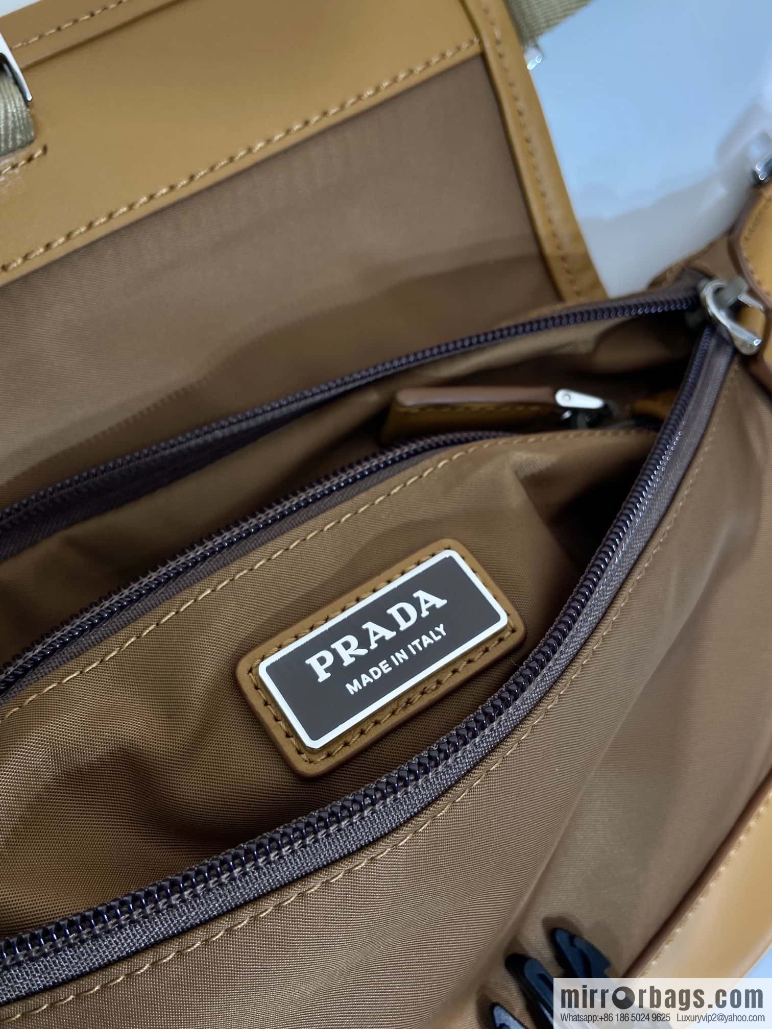 Prada 🎉 new fanny pack 🎉 2VH176🎉