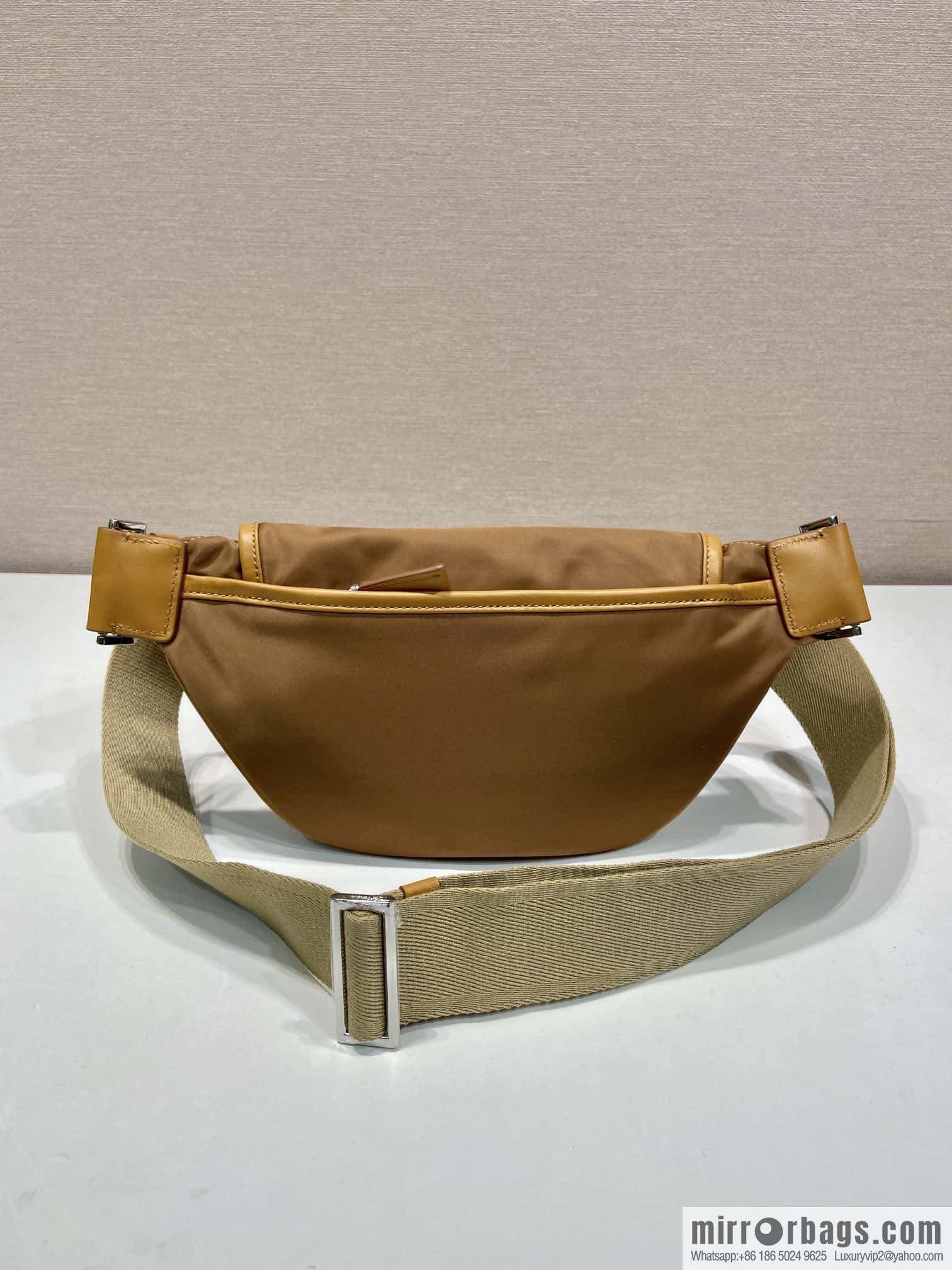 Prada 🎉 new fanny pack 🎉 2VH176🎉