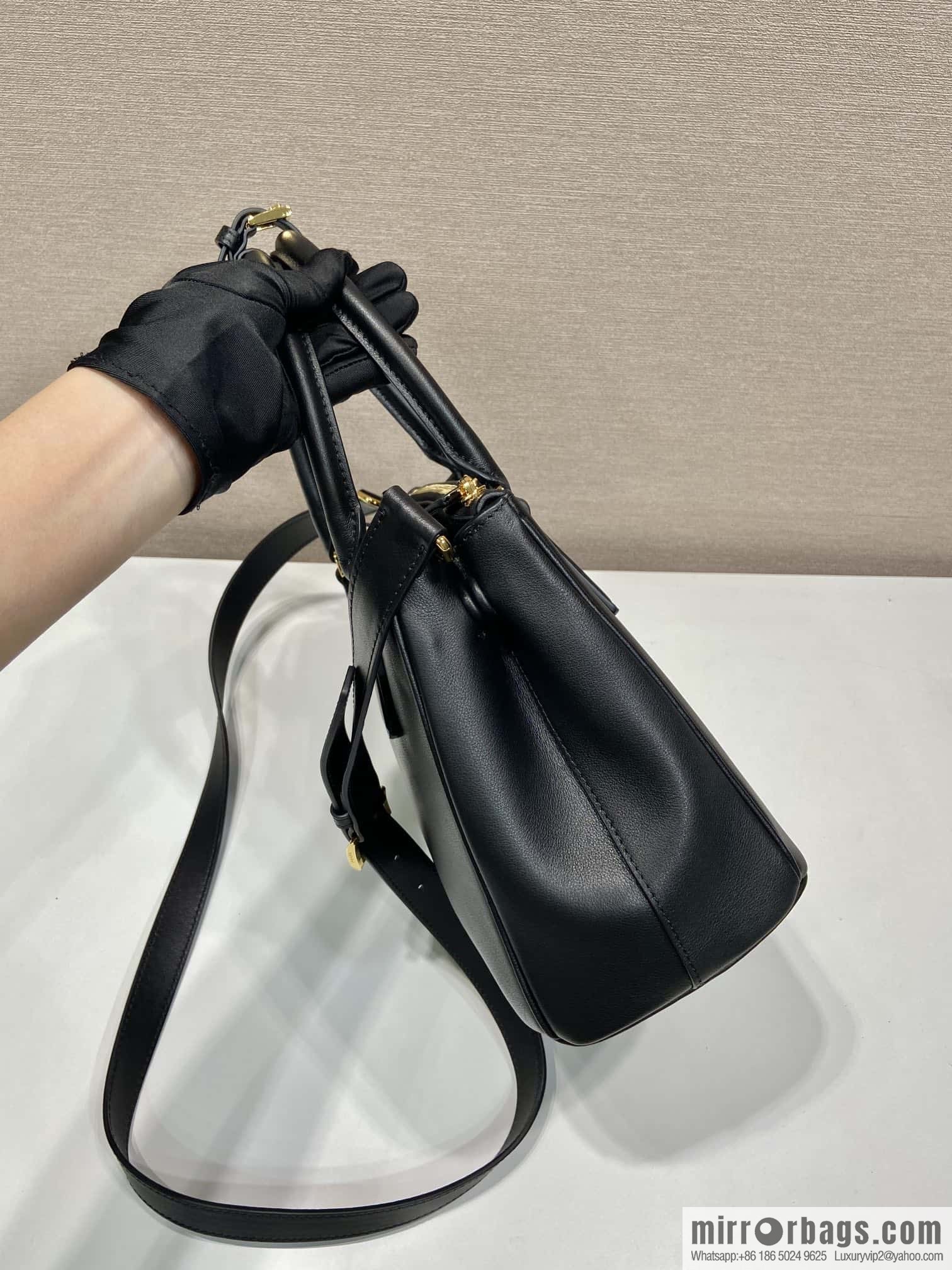 Prada 🎉 new killer bag 🎉 1BA863