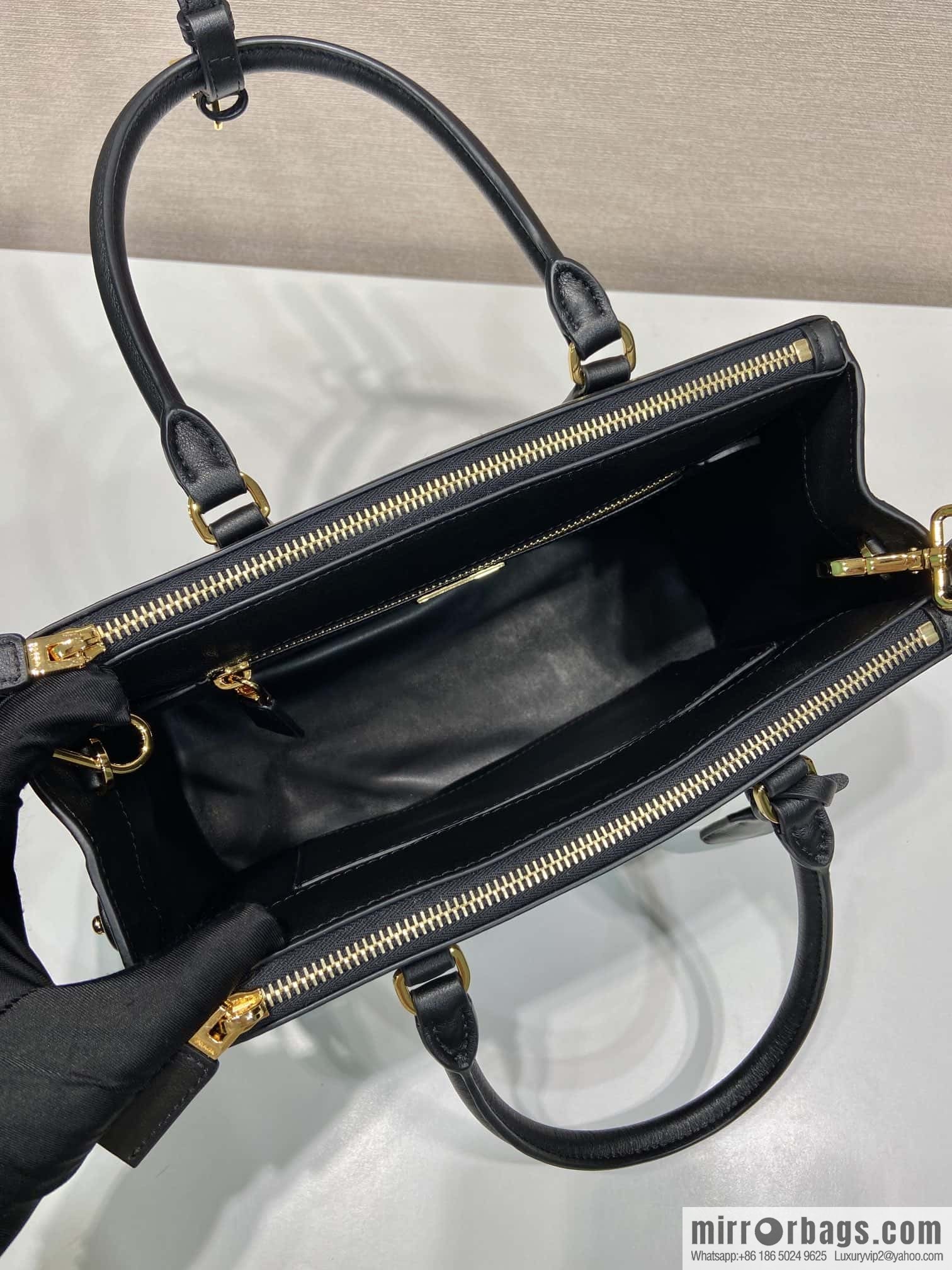 Prada 🎉 new killer bag 🎉 1BA863
