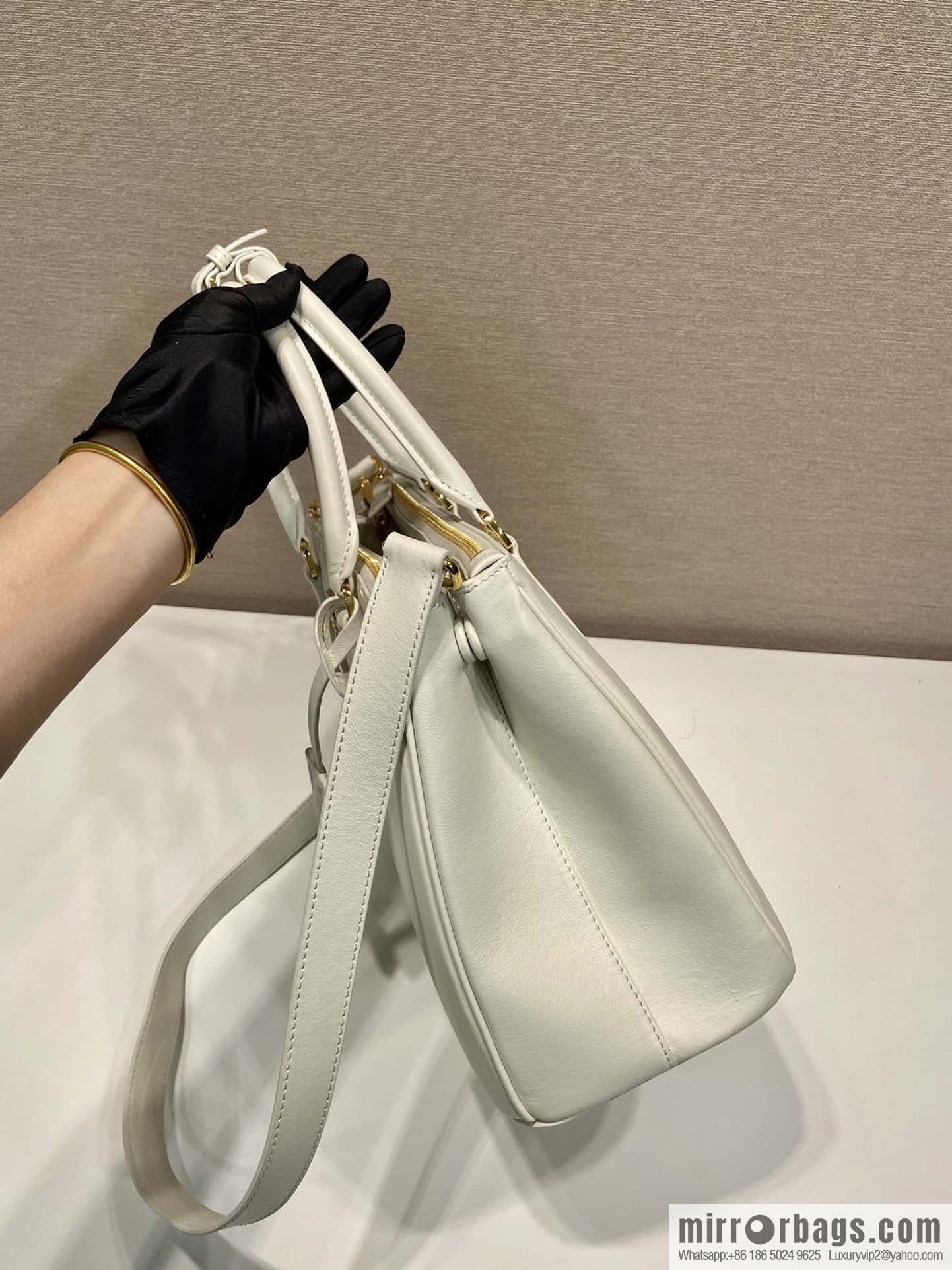 Prada 🎉 new killer bag 🎉 1BA274