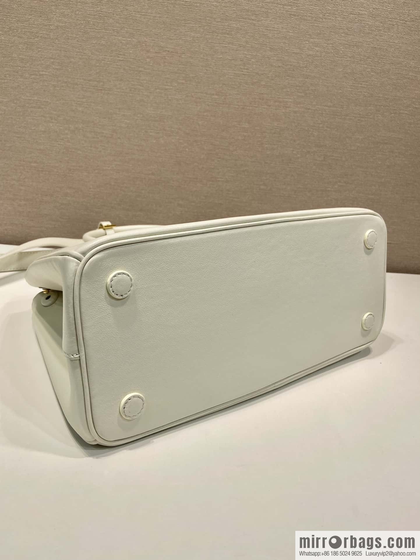 Prada 🎉 new killer bag 🎉 1BA274
