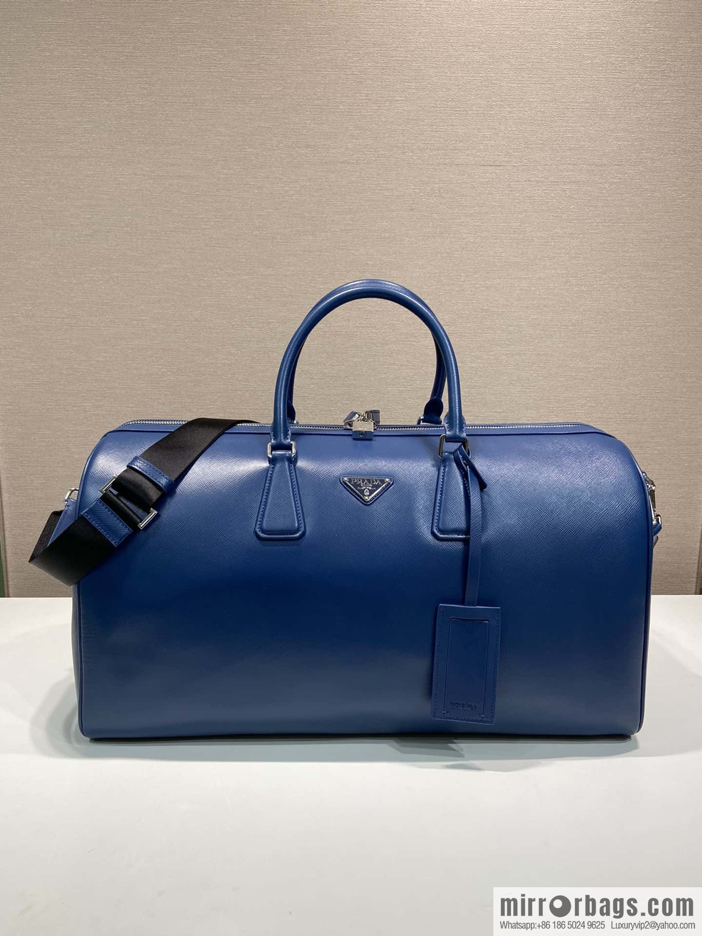 Prada 🎉 travel bag 🎉 2VC018🎉