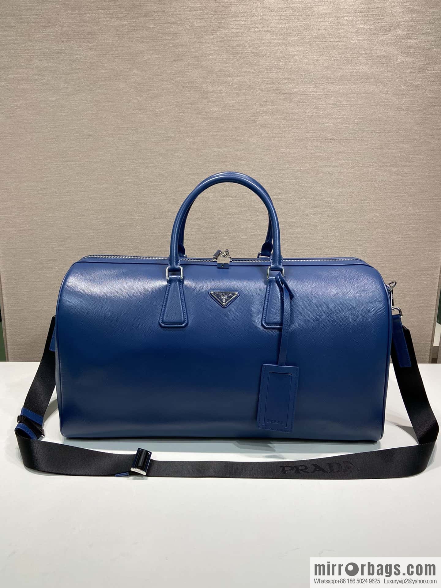Prada 🎉 travel bag 🎉 2VC018🎉