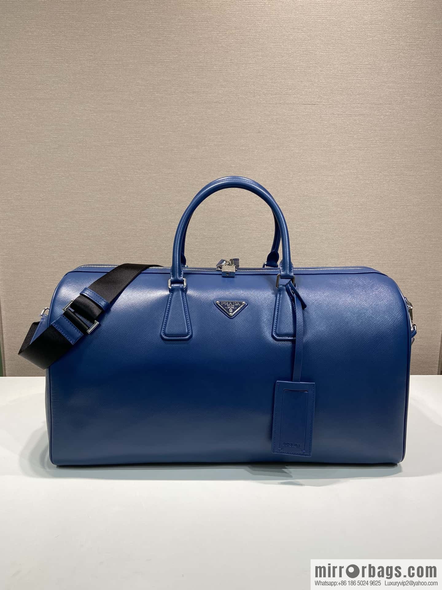 Prada 🎉 travel bag 🎉 2VC018🎉