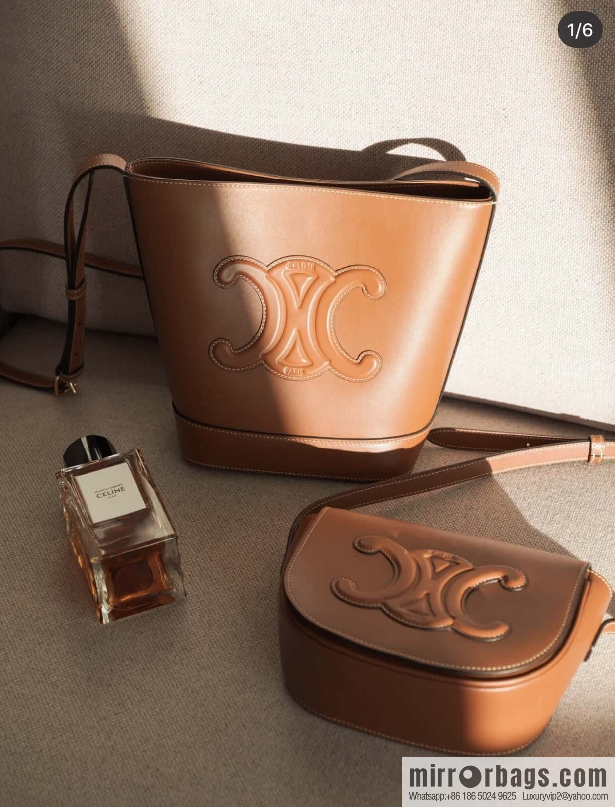 CELINE CUIR TRIOMPHE Small smooth leather bucket bag 198243
