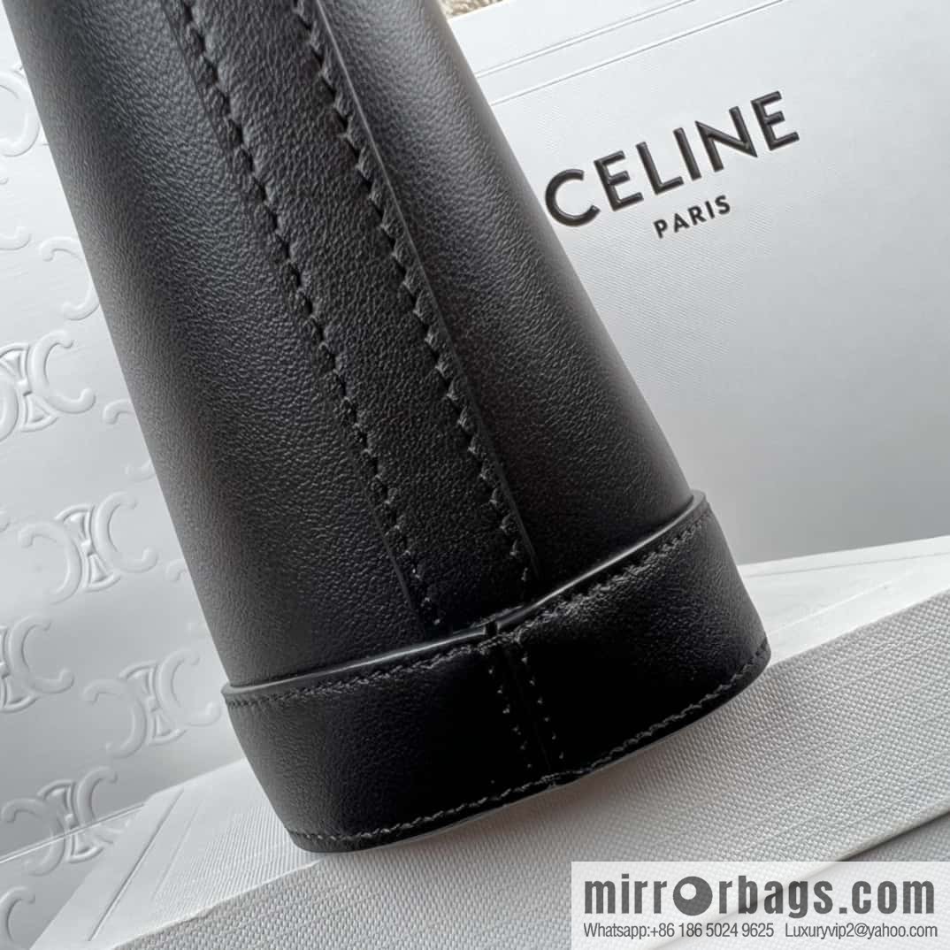 CELINE CUIR TRIOMPHE mini smooth leather bucket bag 10L433