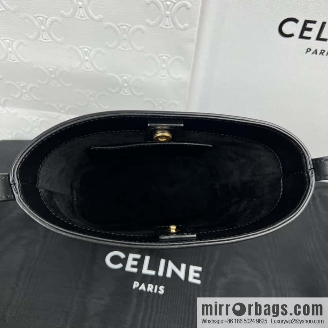 CELINE CUIR TRIOMPHE mini smooth leather bucket bag 10L433
