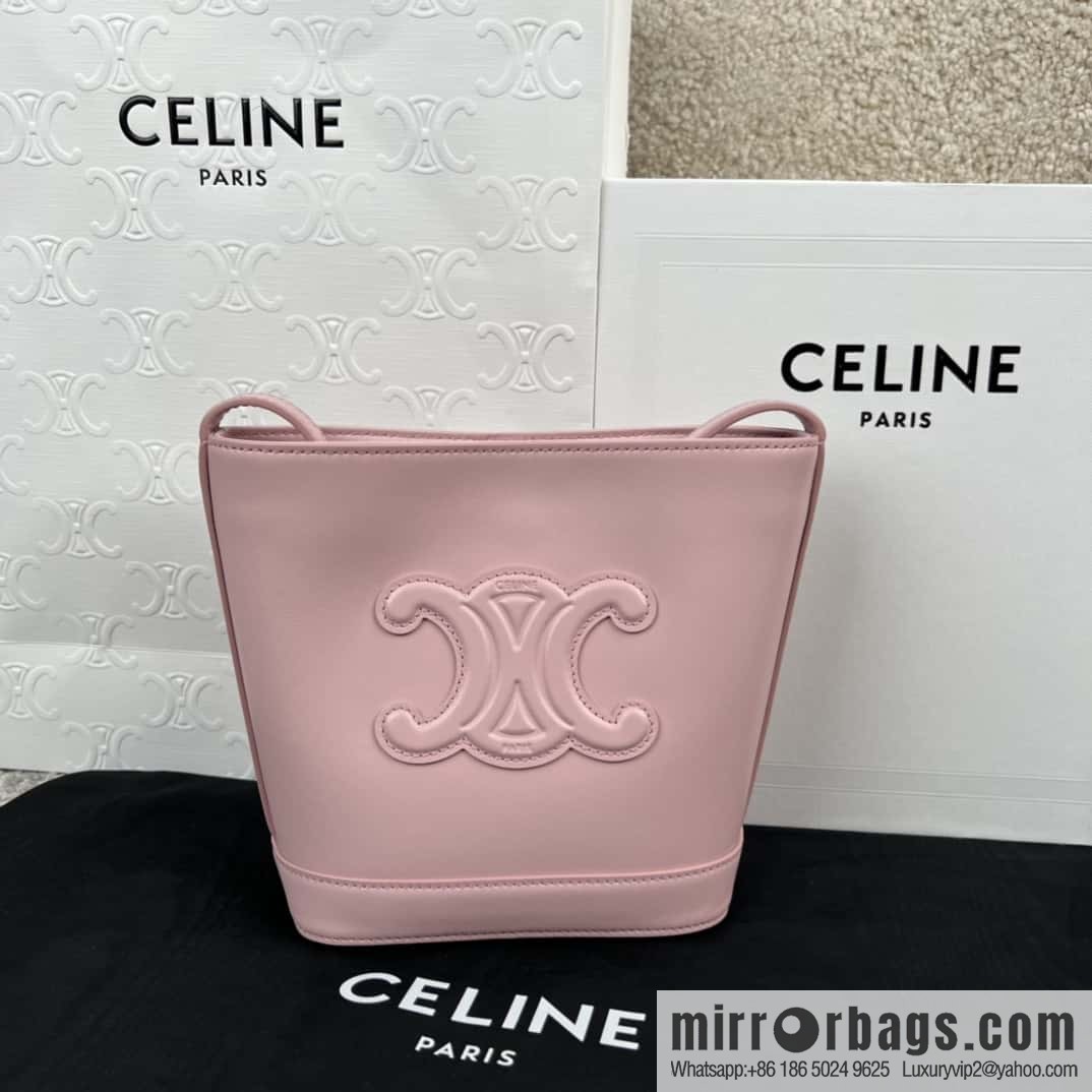 CELINE CUIR TRIOMPHE mini smooth leather bucket bag 10L433