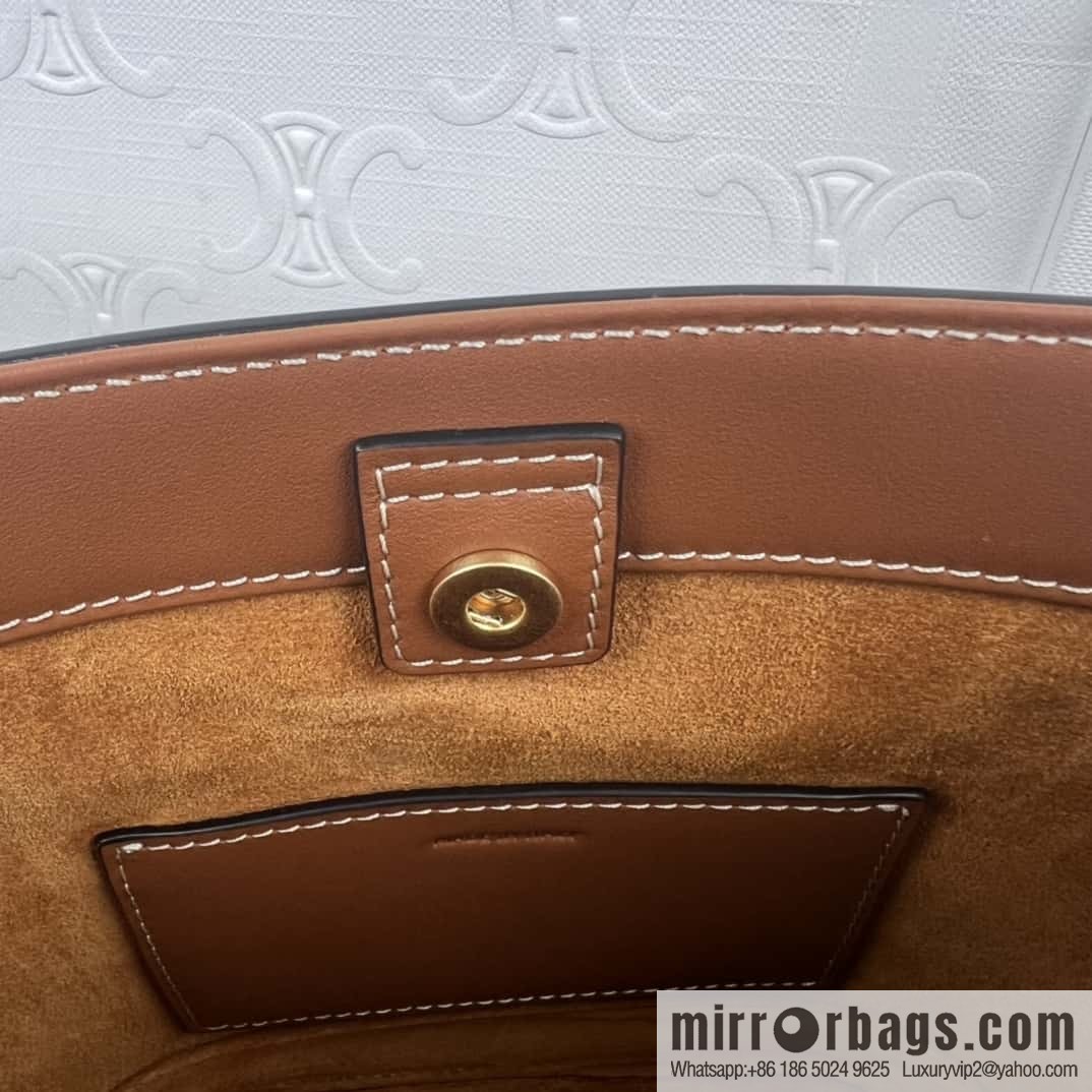 CELINE CUIR TRIOMPHE mini smooth leather bucket bag 10L433
