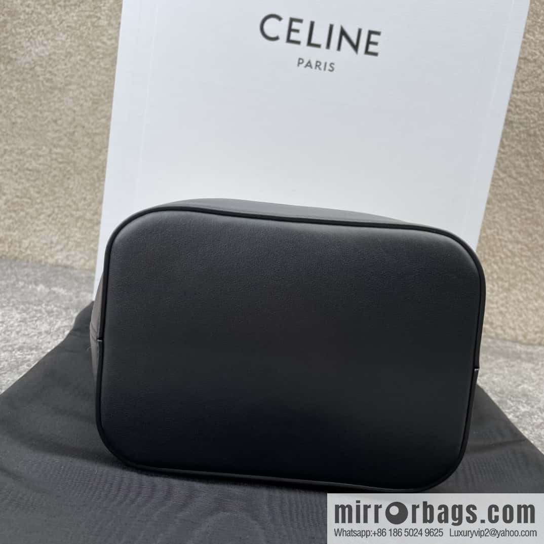 Celine CUIR TRIOMPHE small bucket bag 198242